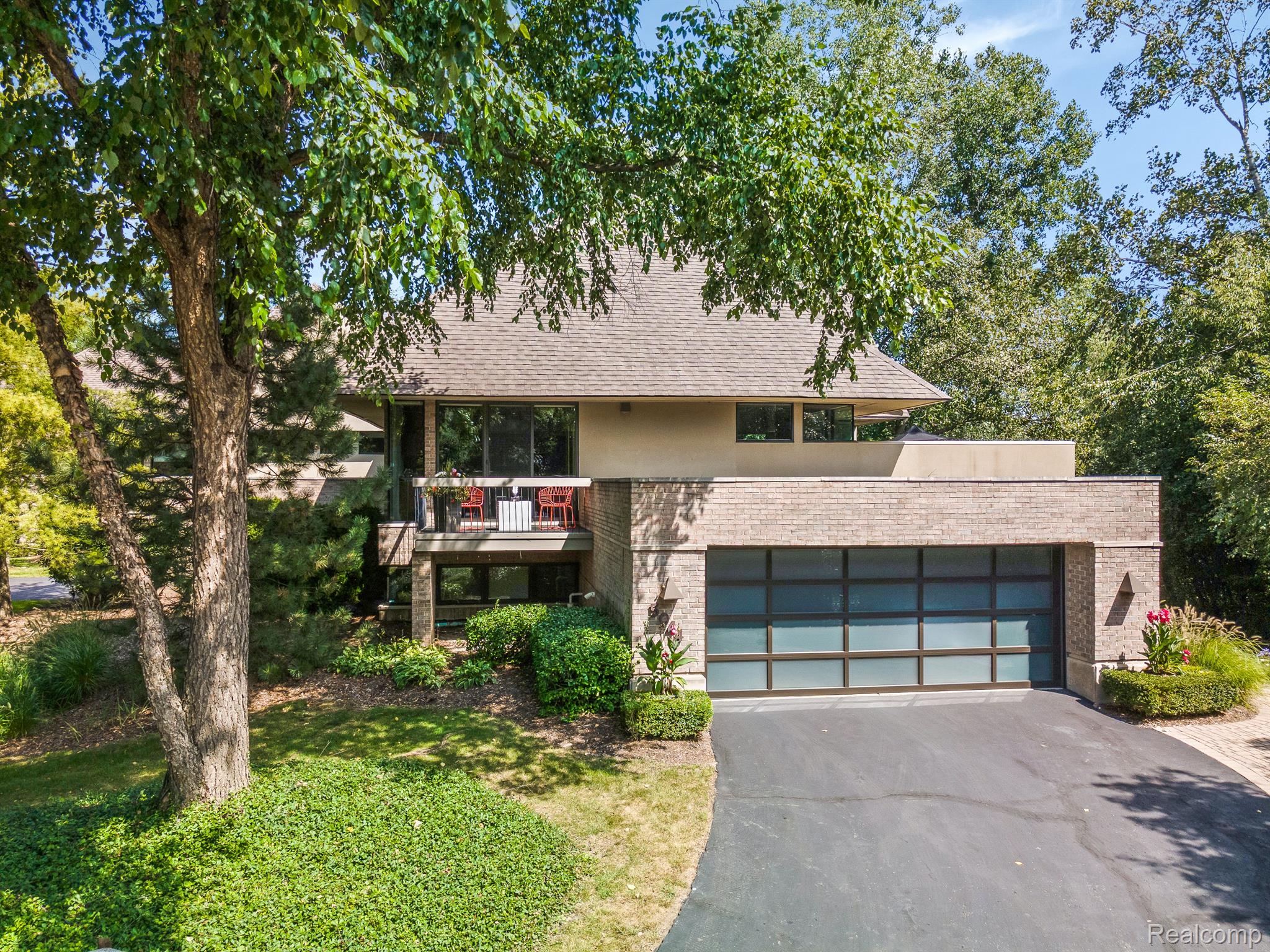 5044 CHRISTY Court