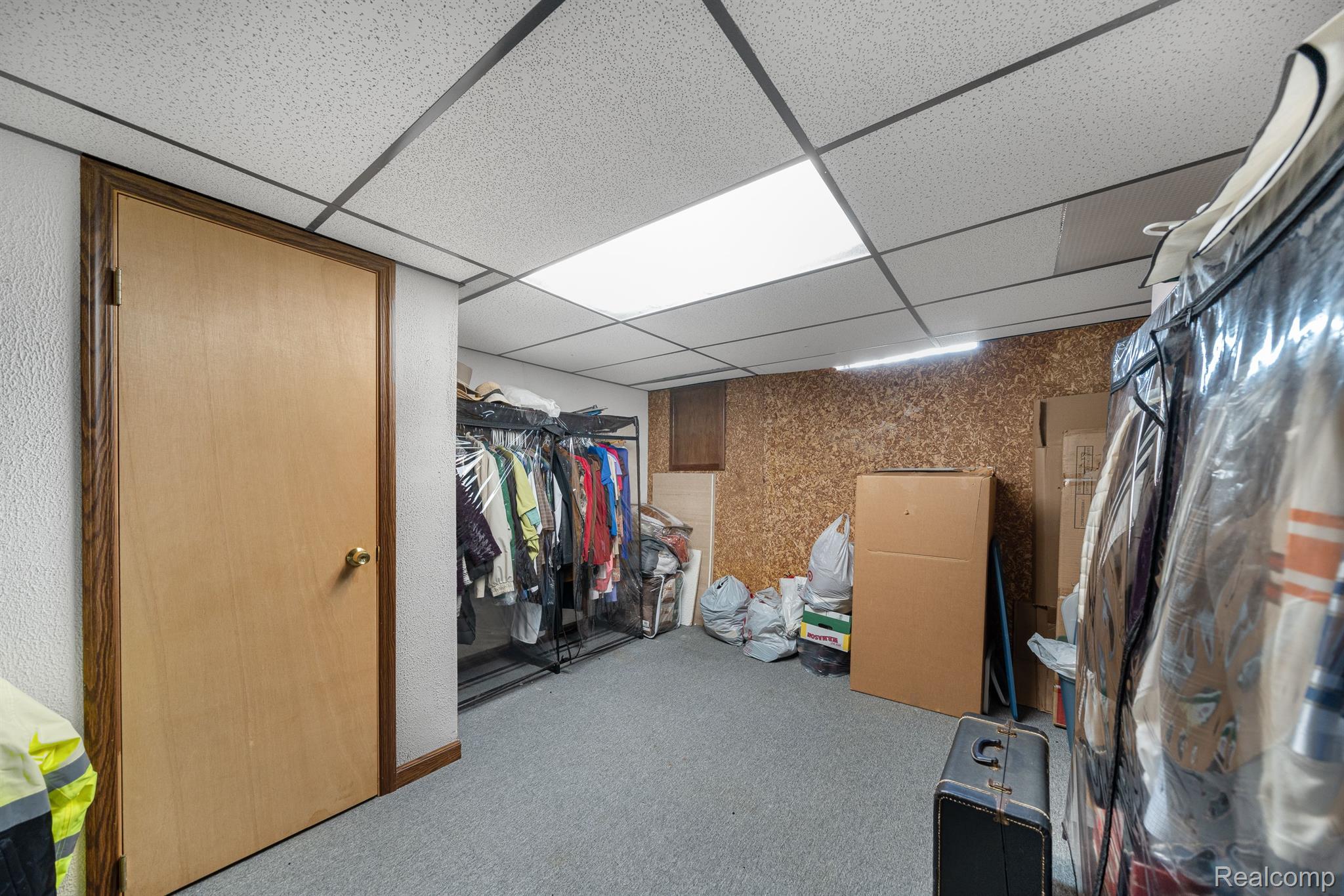 952 MILVERTON Drive