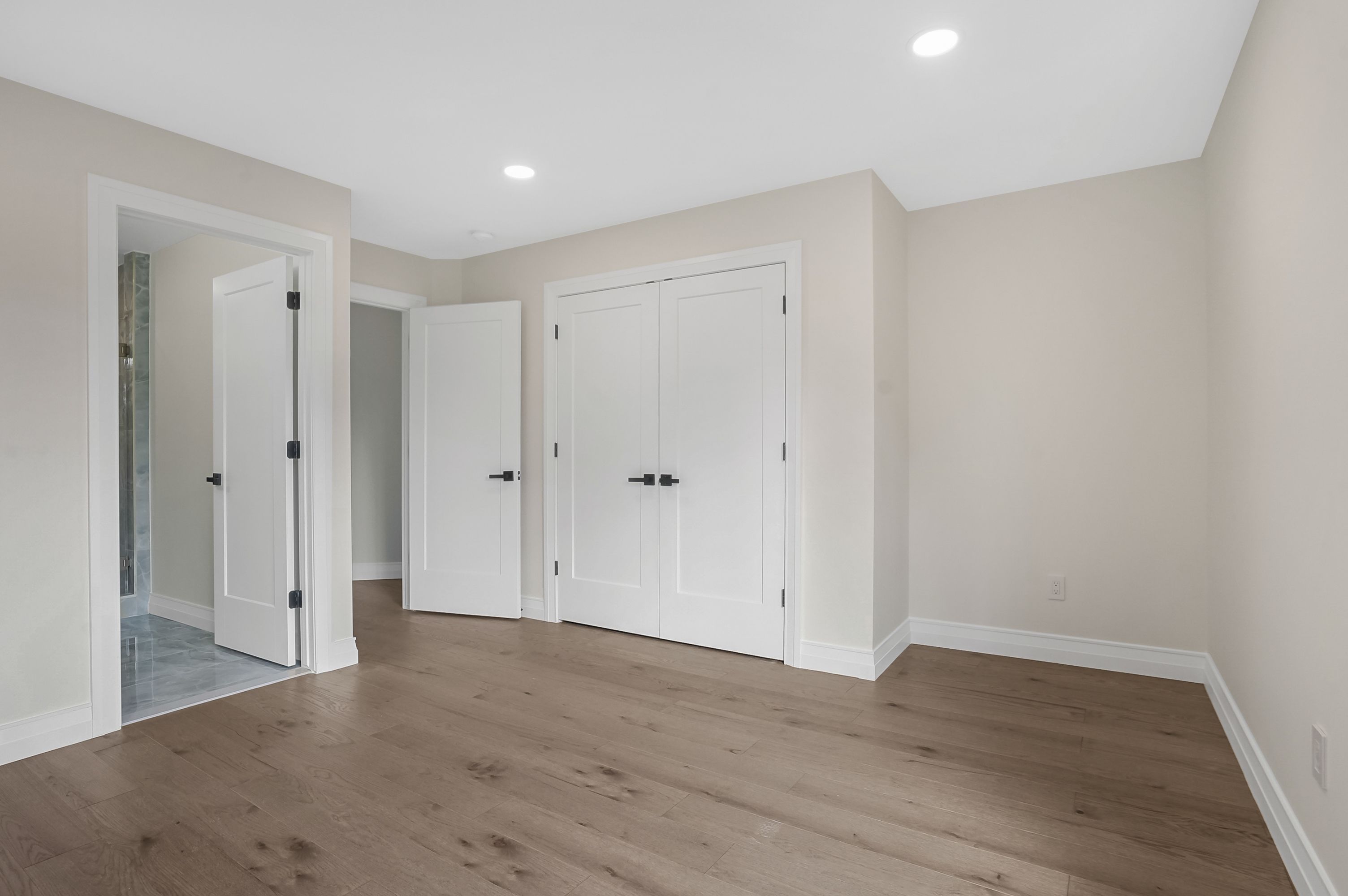 3815 KENT Road