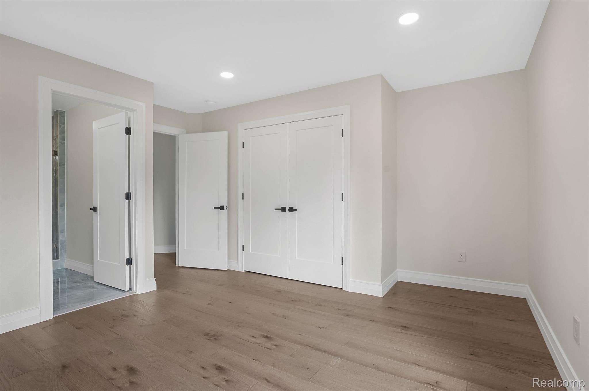 3815 KENT Road