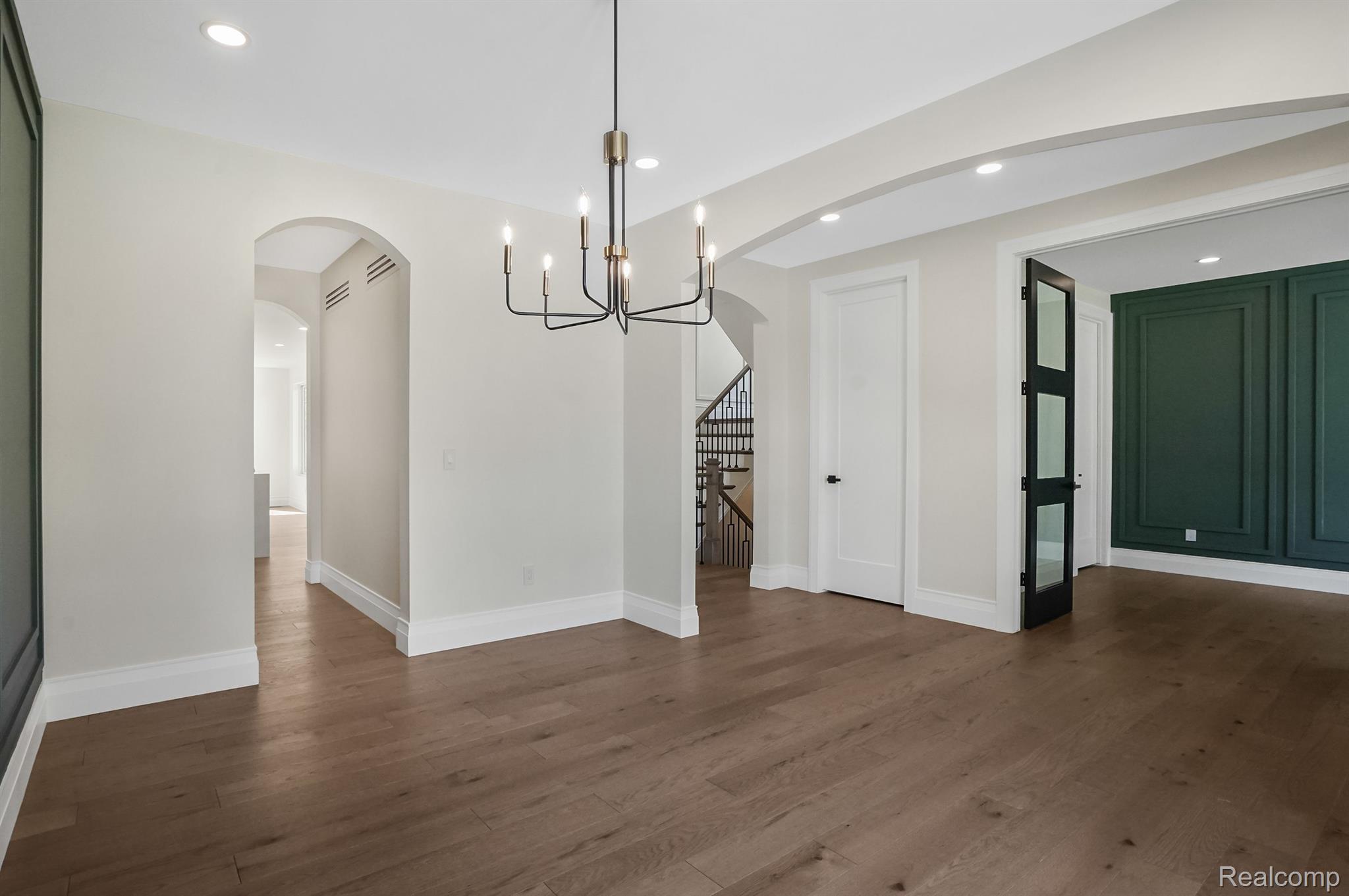 3815 KENT Road
