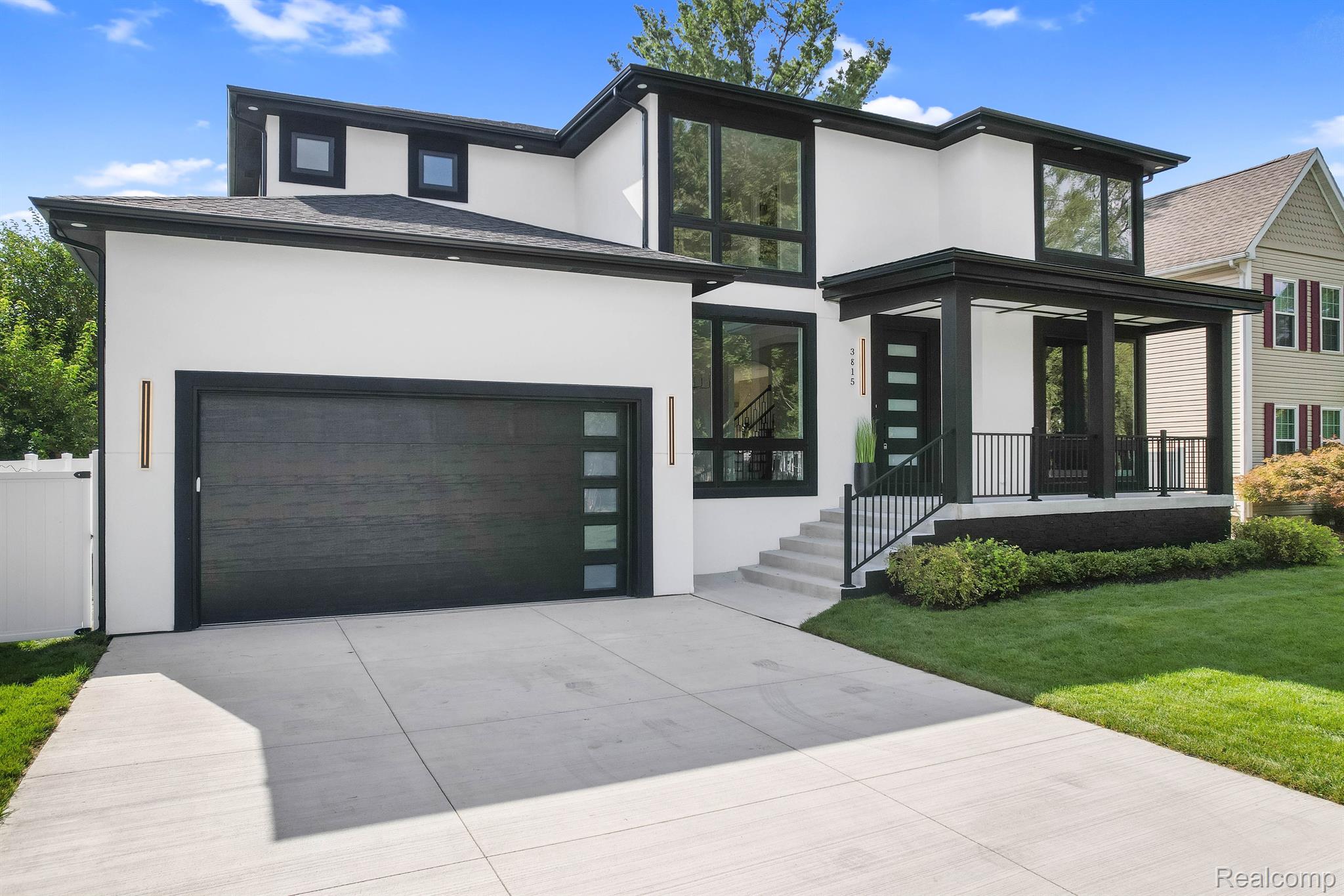 3815 KENT Road