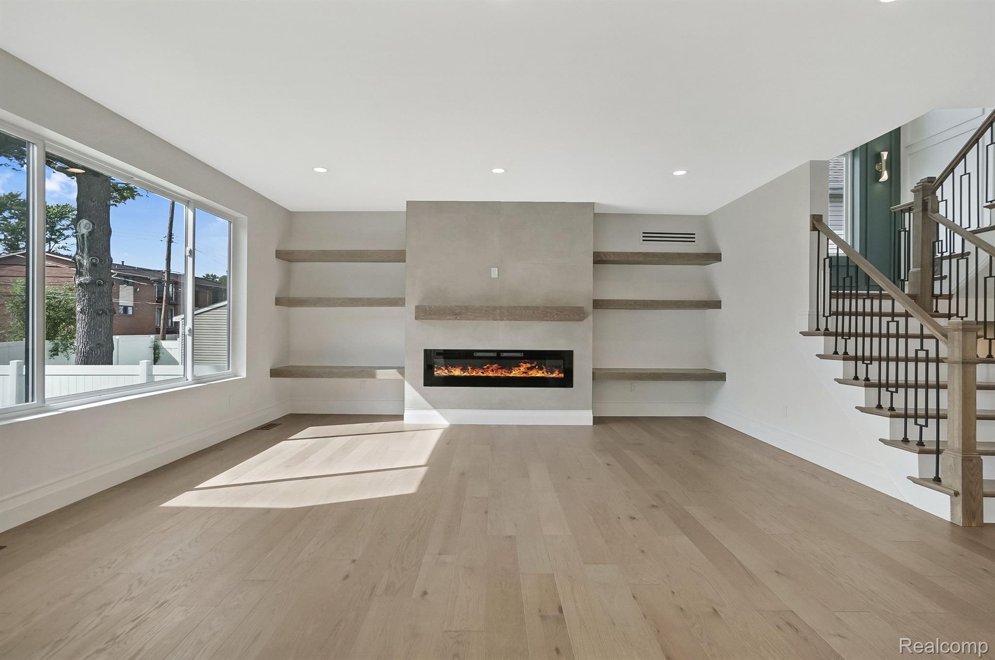 3815 KENT Road