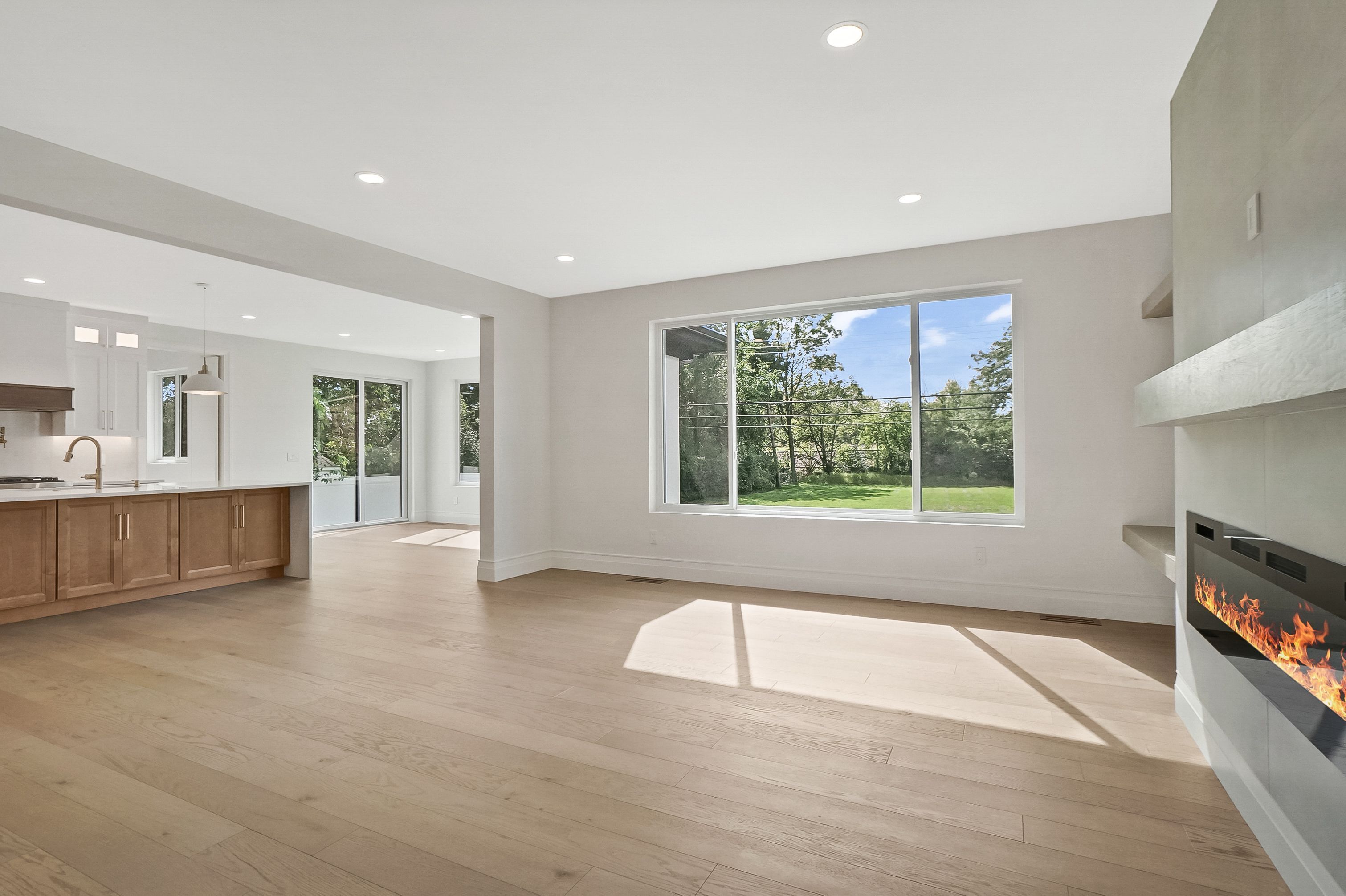 3815 KENT Road