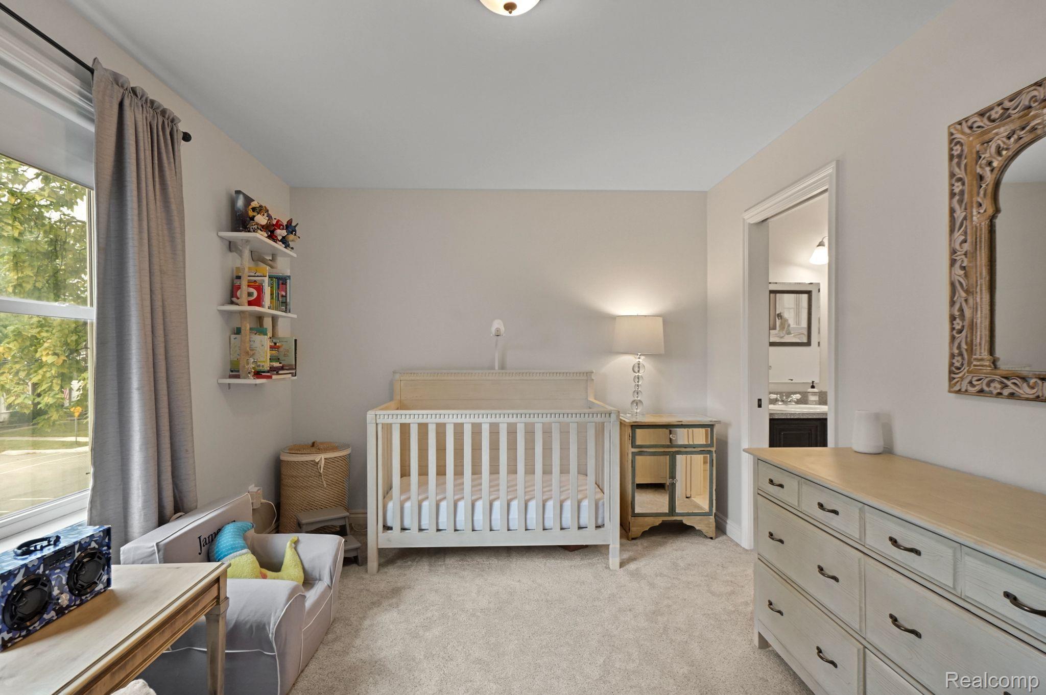 1307 Longfellow Avenue