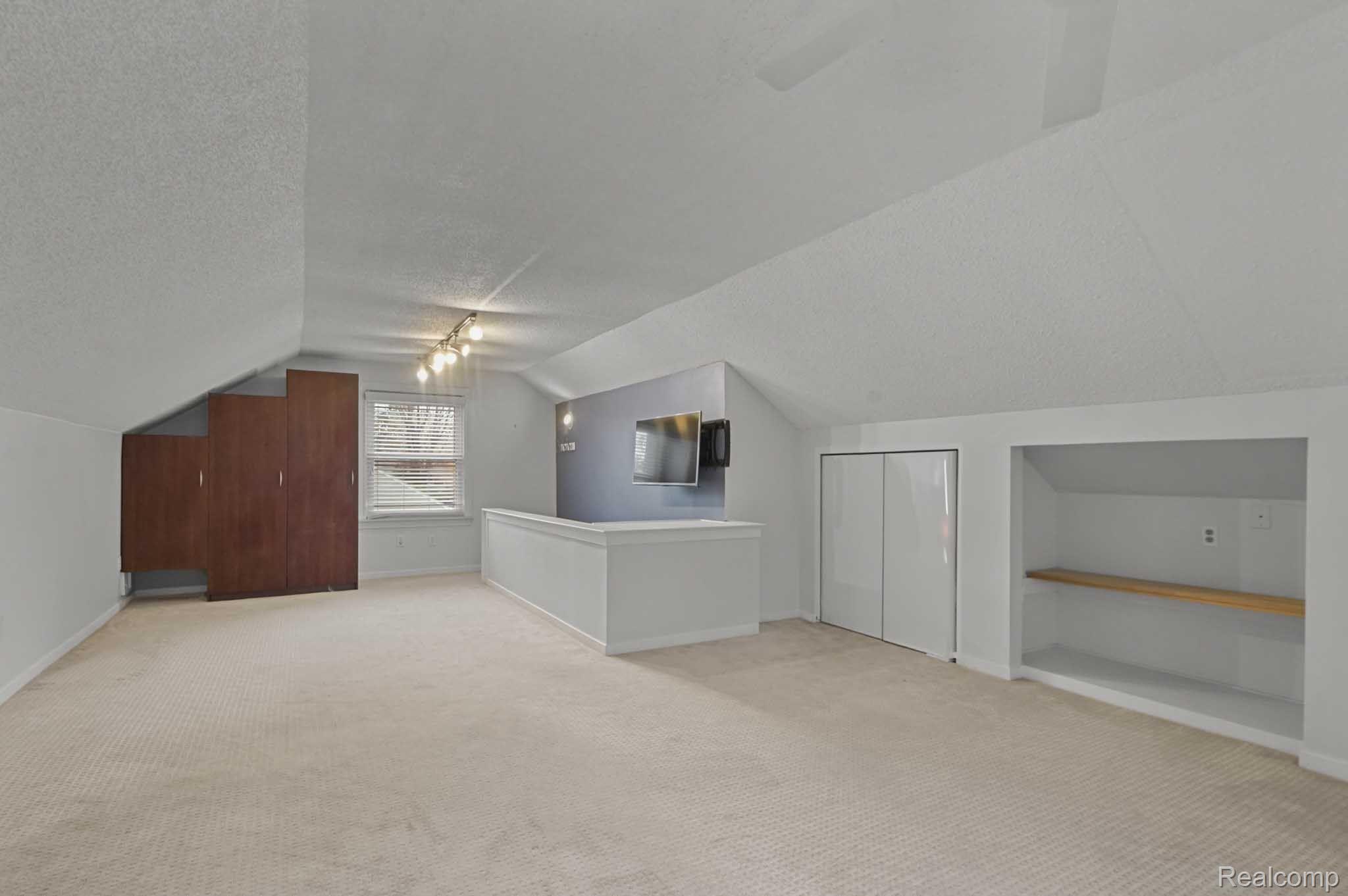 2090 Bradford Road