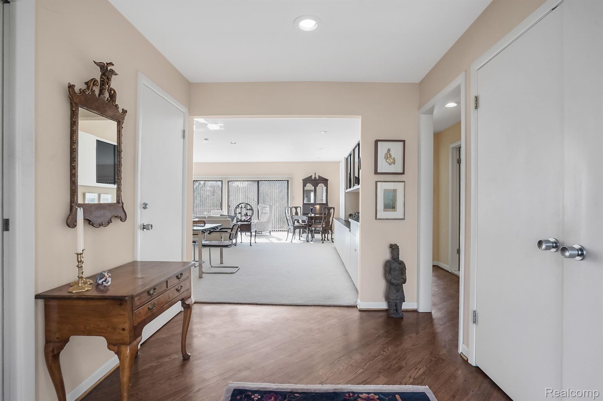 5112 Woodlands Trail