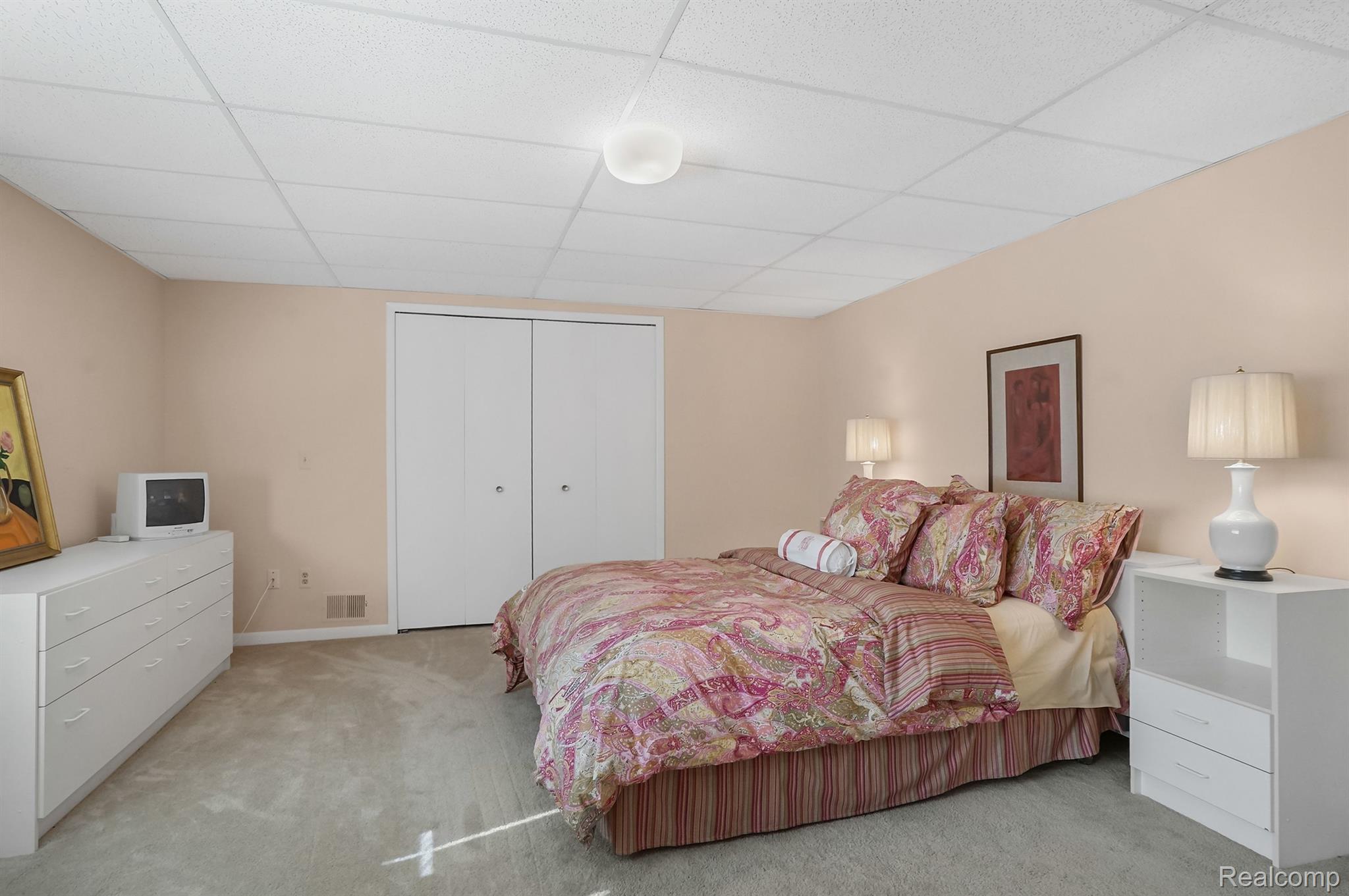 5112 Woodlands Trail
