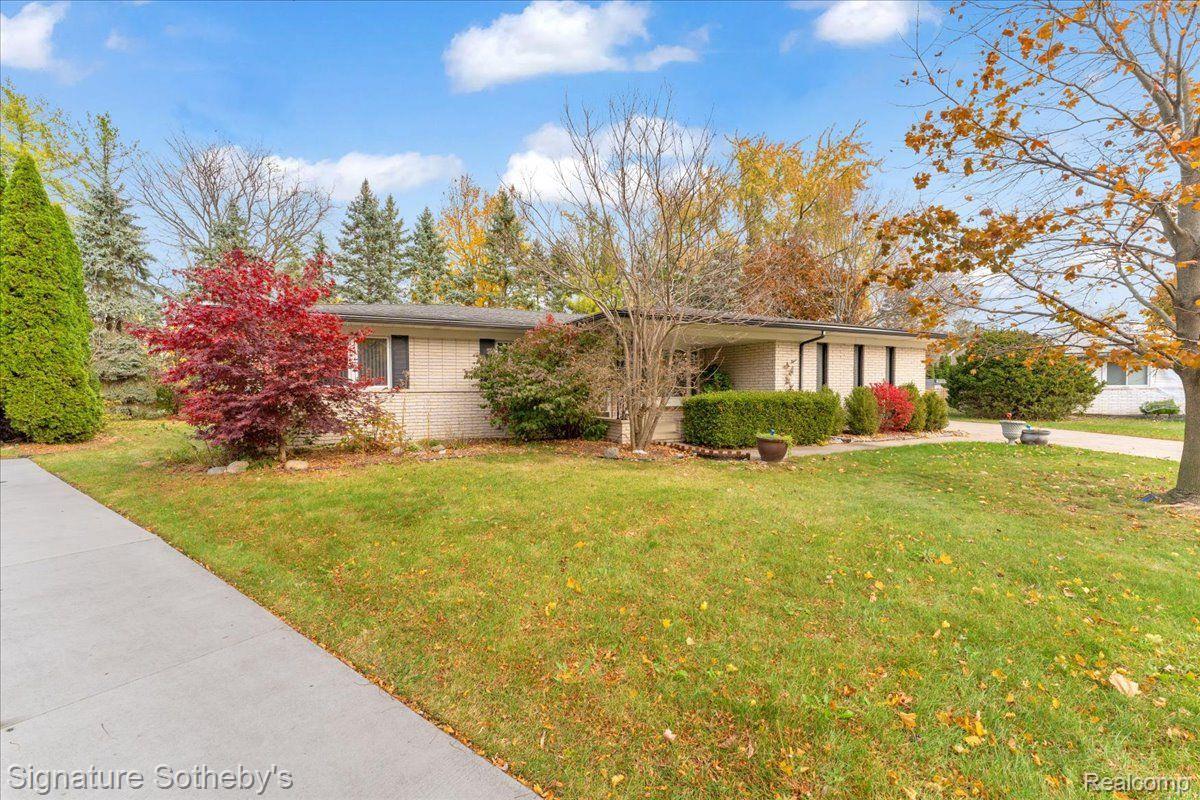 2631 Pearl Drive