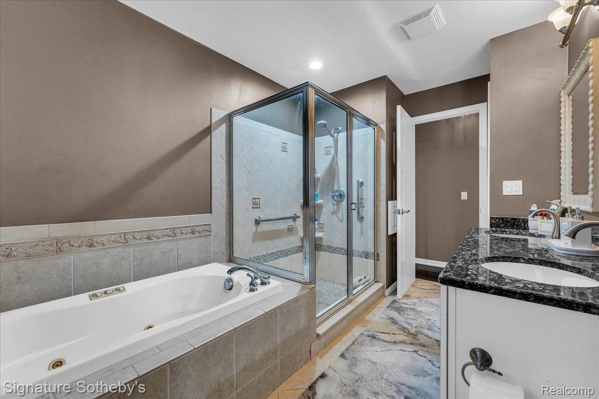 2631 Pearl Drive