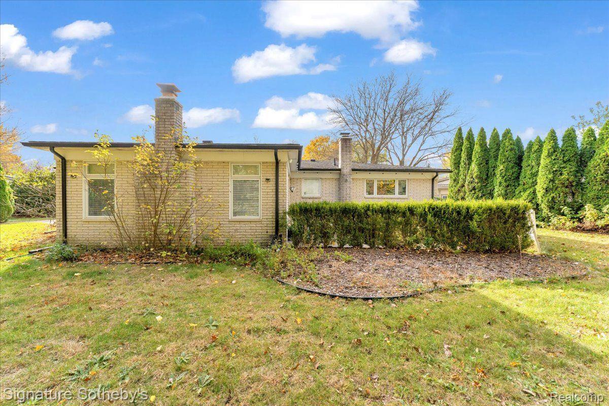 2631 Pearl Drive
