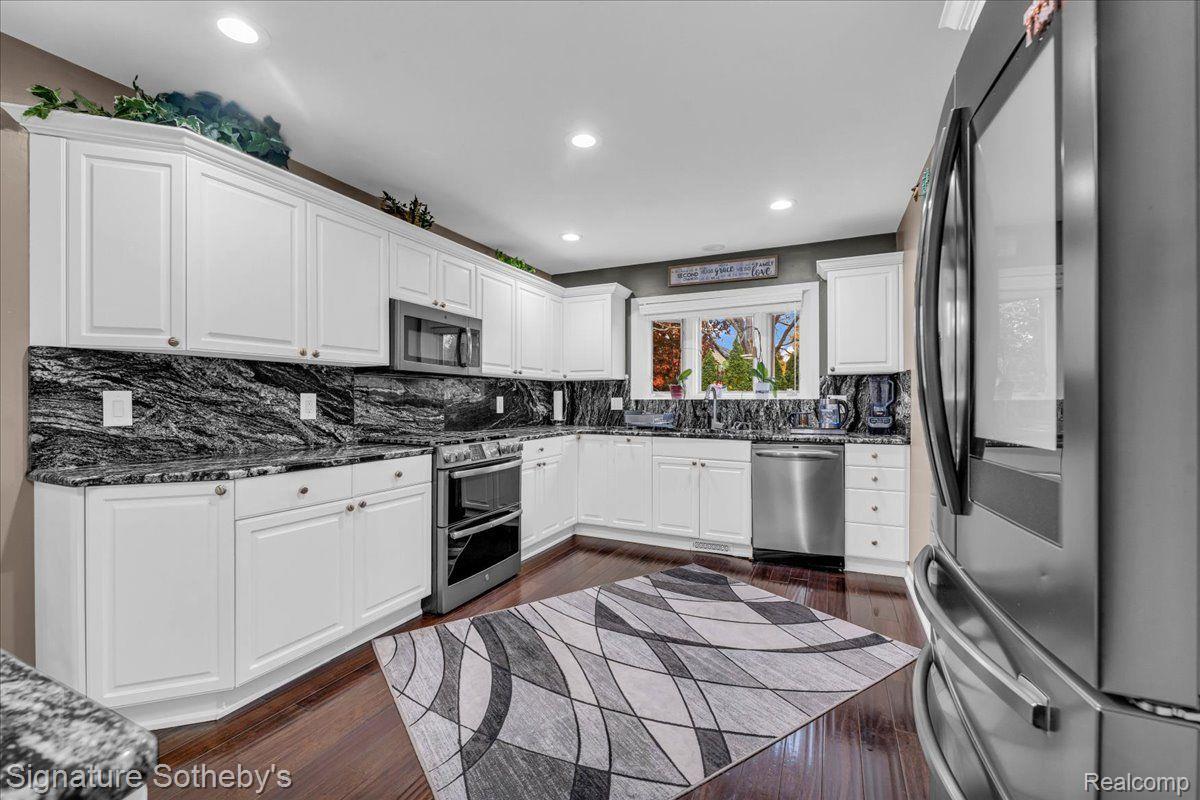 2631 Pearl Drive