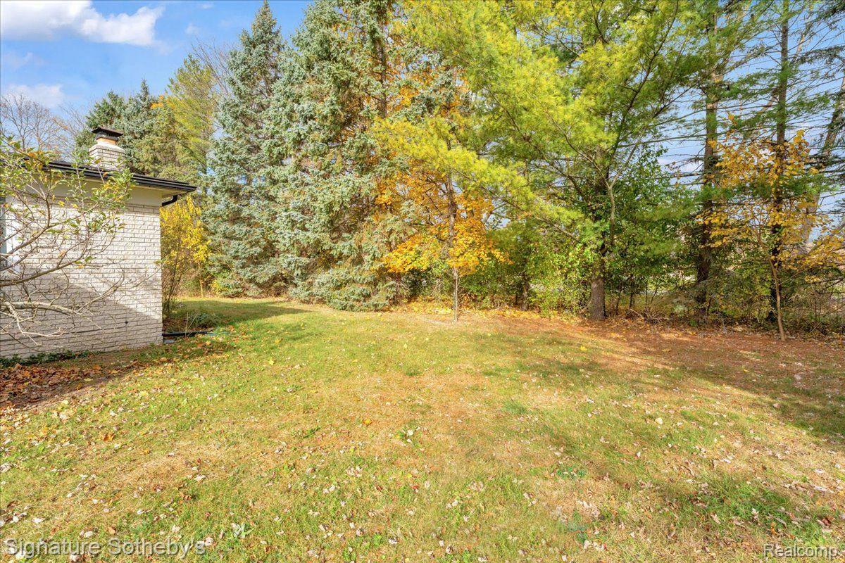 2631 Pearl Drive