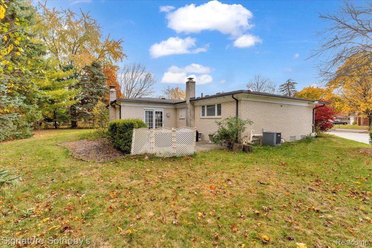 2631 Pearl Drive