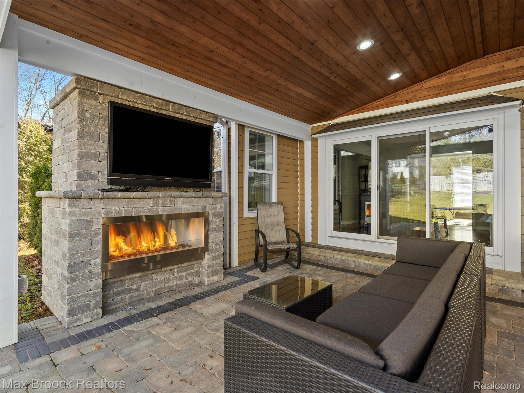 4334 ARDMORE Drive