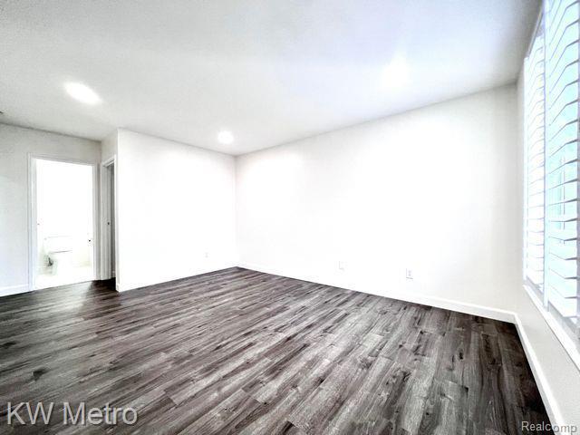 600 W BROWN Street 303