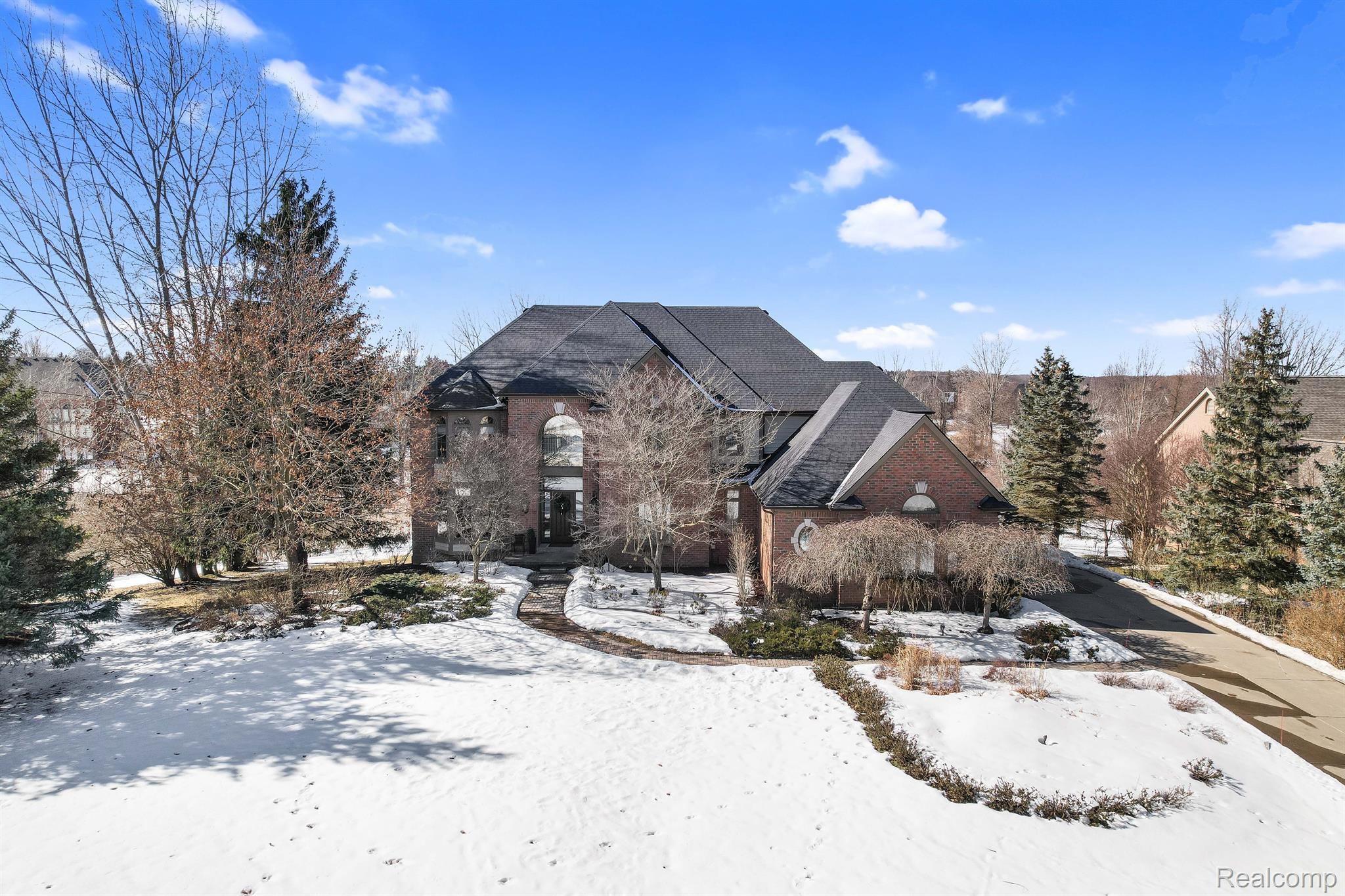 3890 Mountain Laurel Boulevard