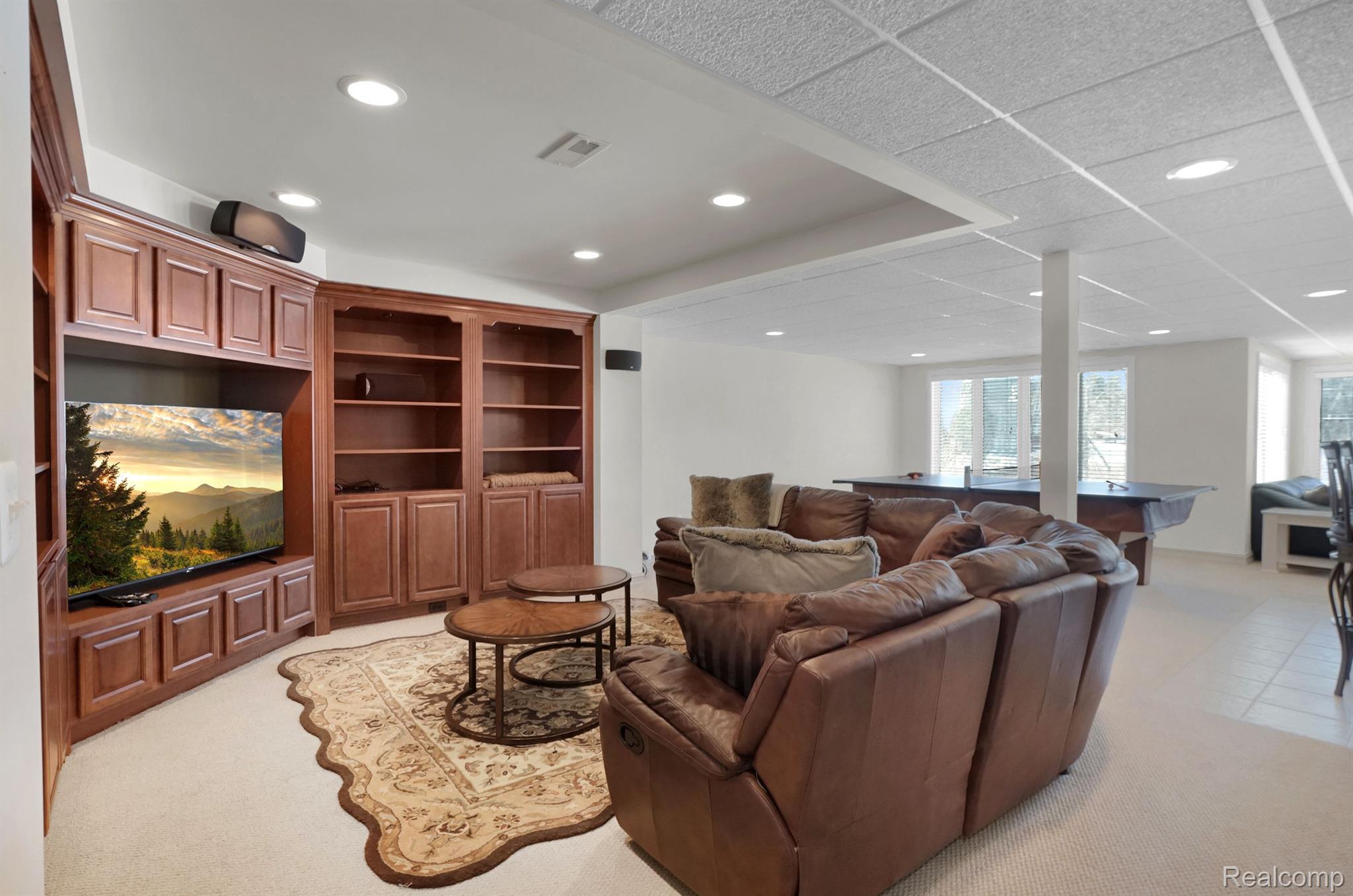 3890 Mountain Laurel Boulevard