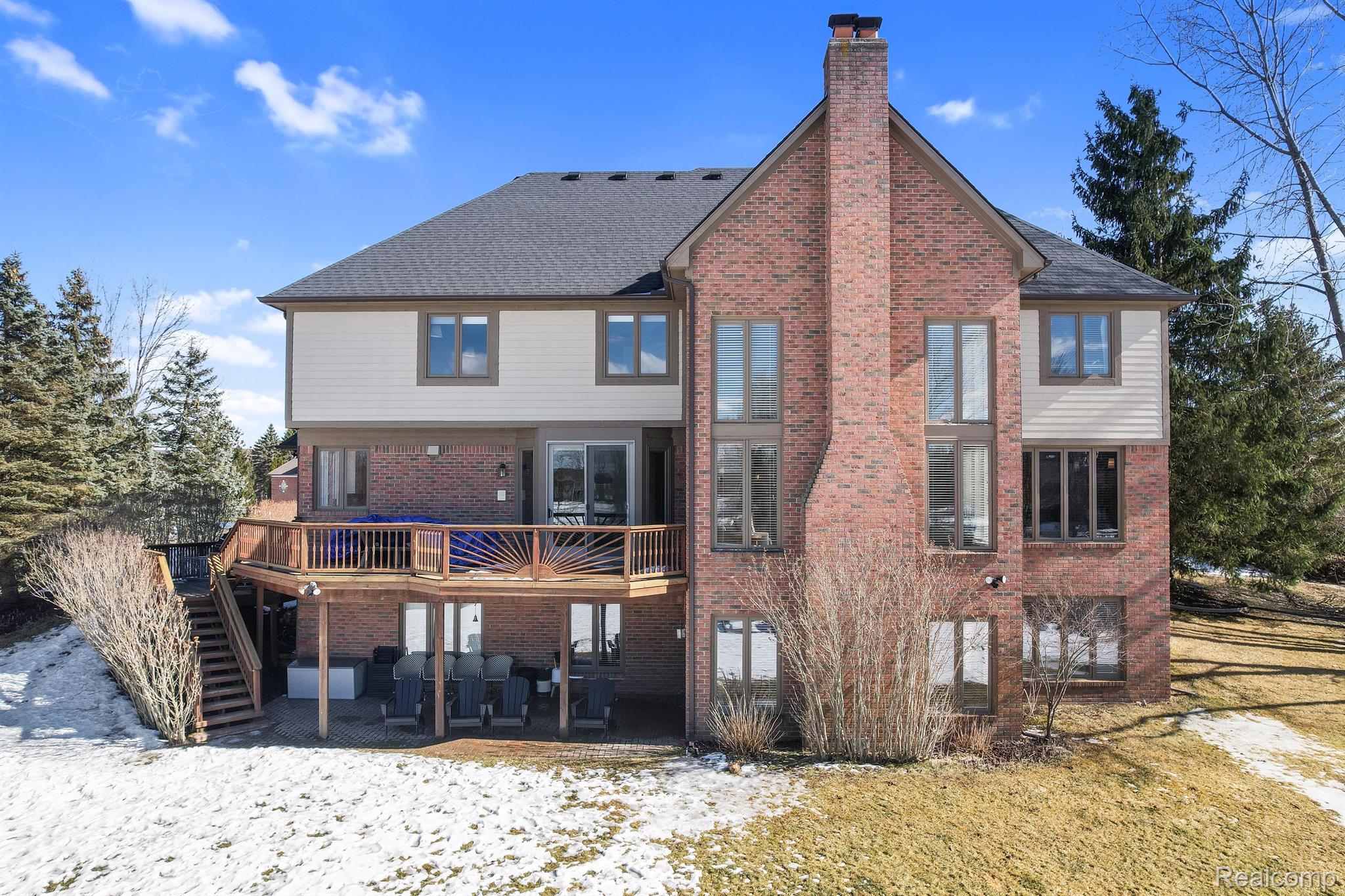 3890 Mountain Laurel Boulevard