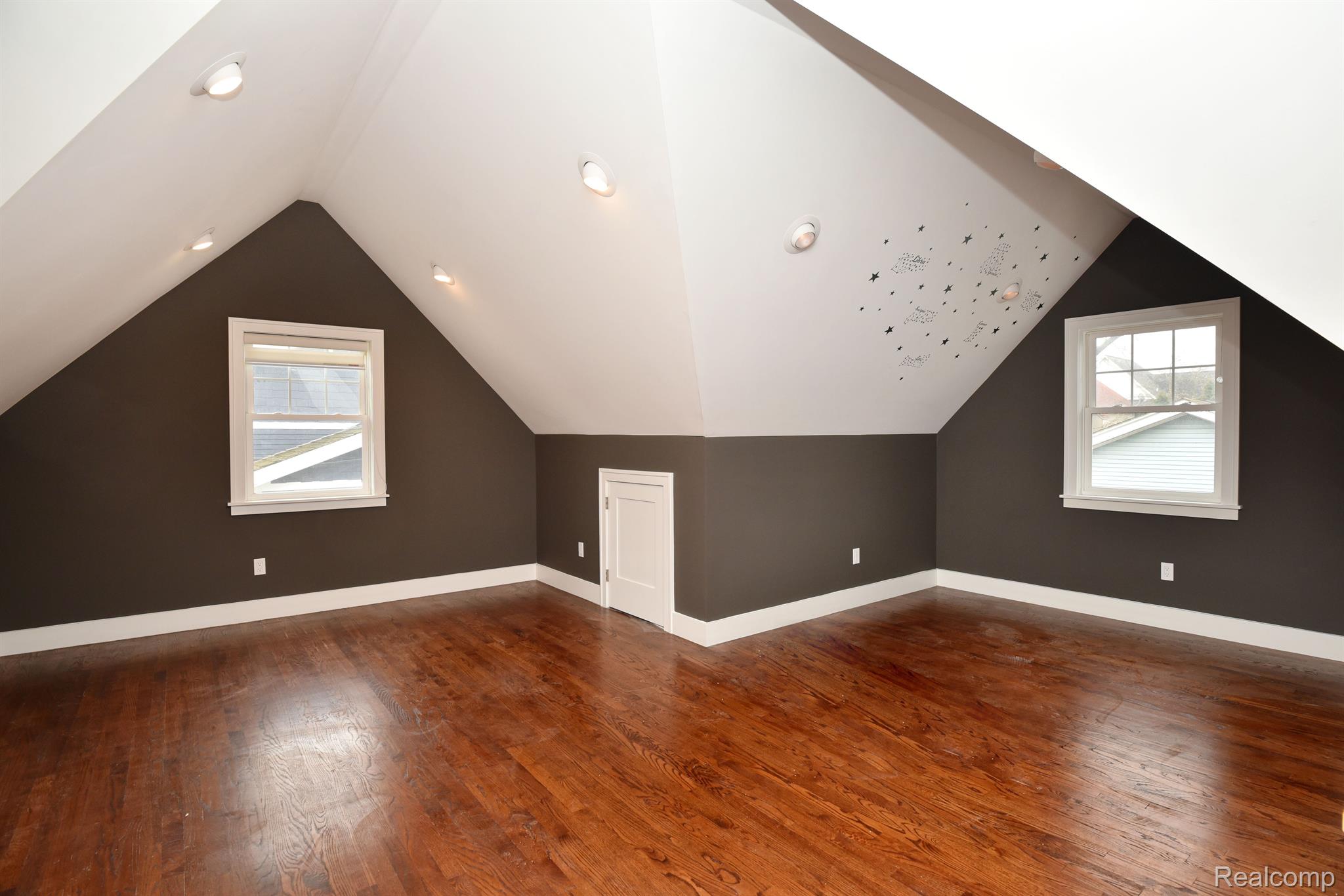 1236 EDGEWOOD Road