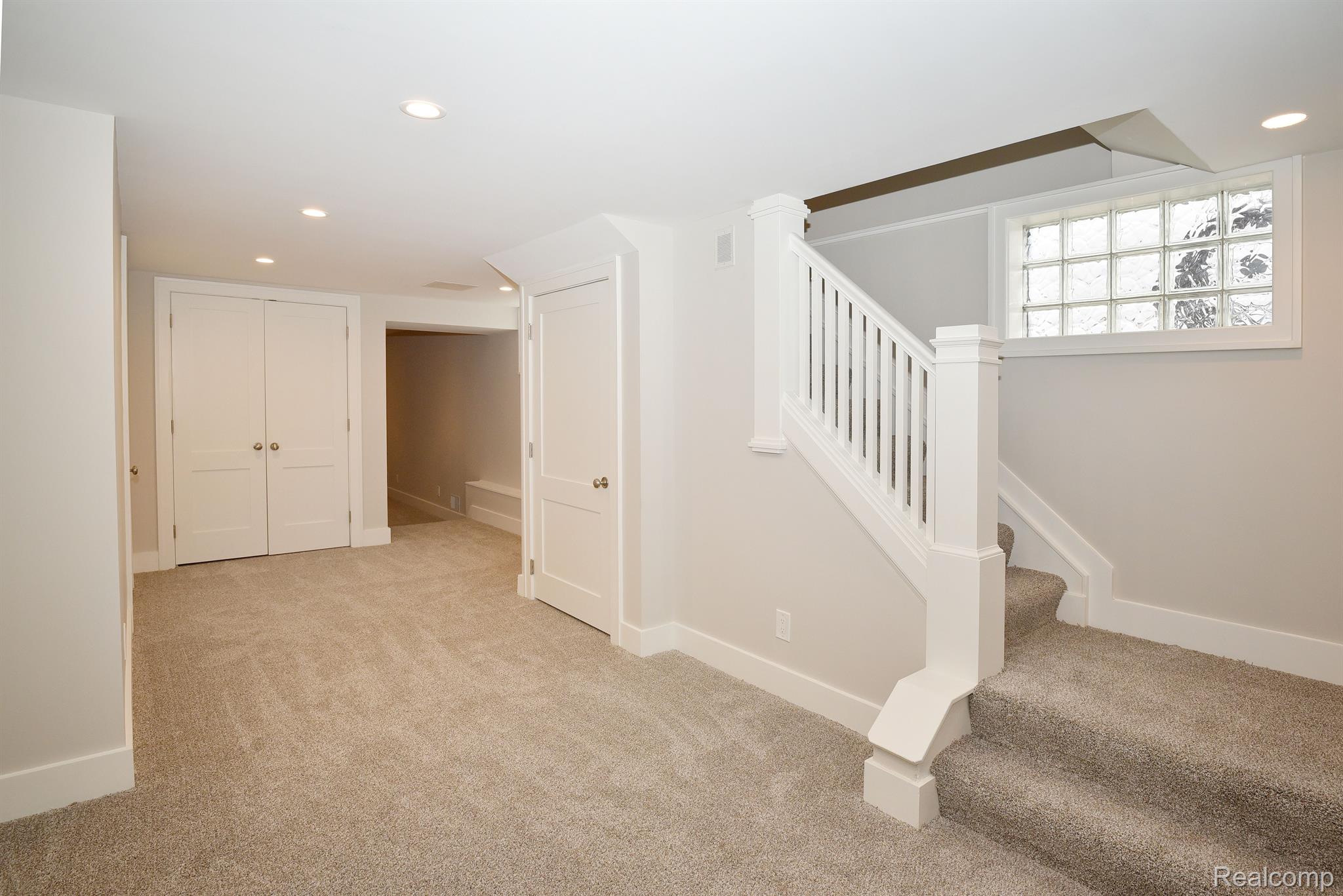 1236 EDGEWOOD Road
