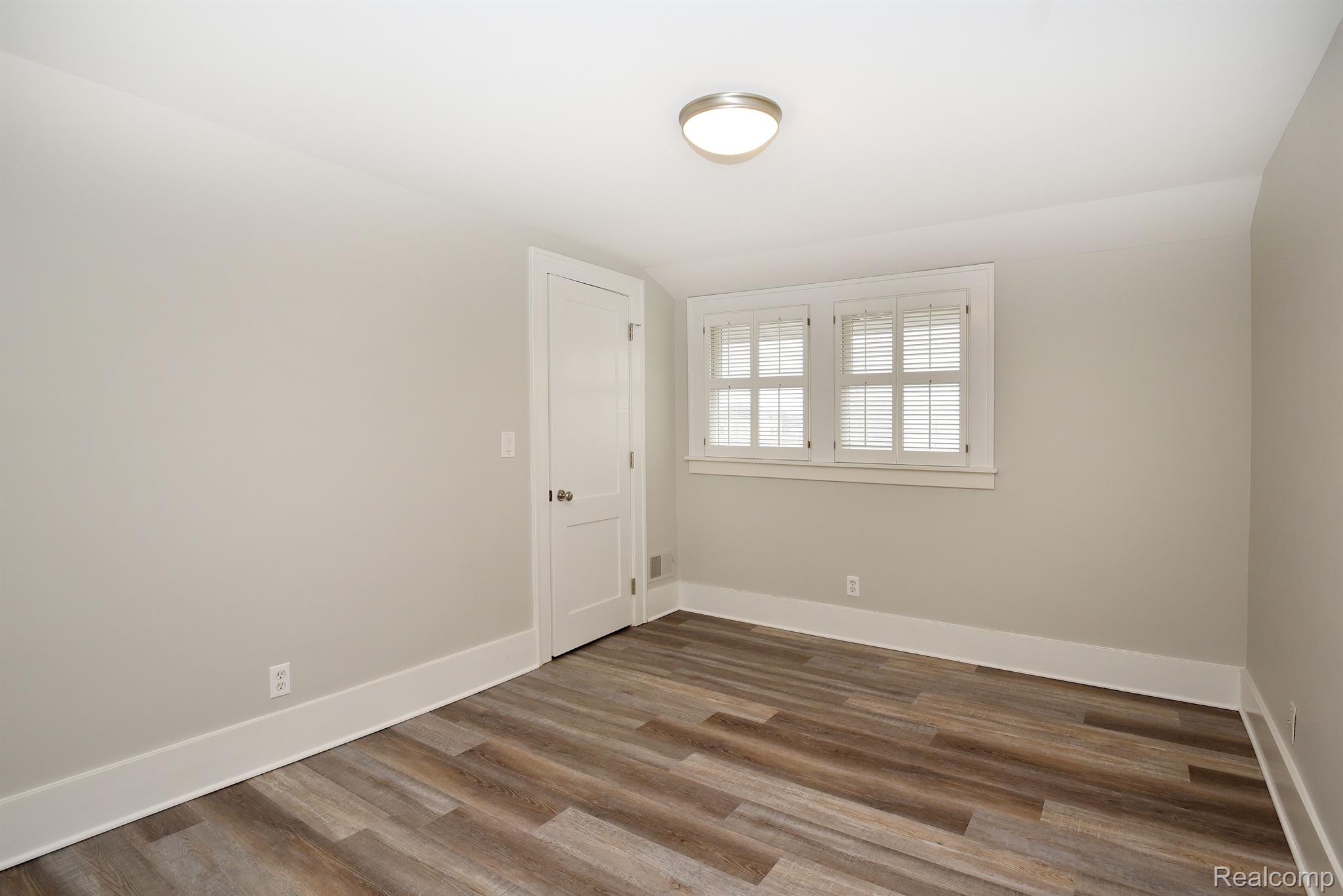 1236 EDGEWOOD Road