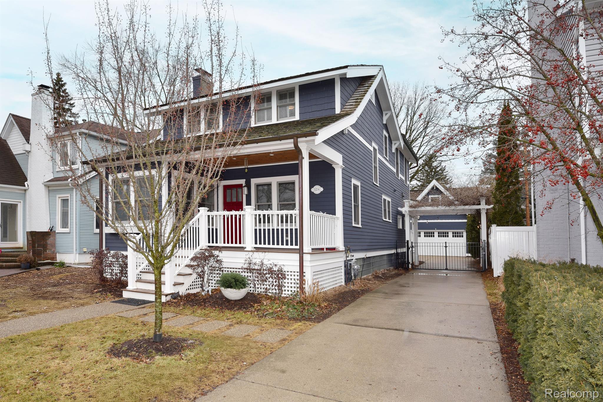 1236 EDGEWOOD Road