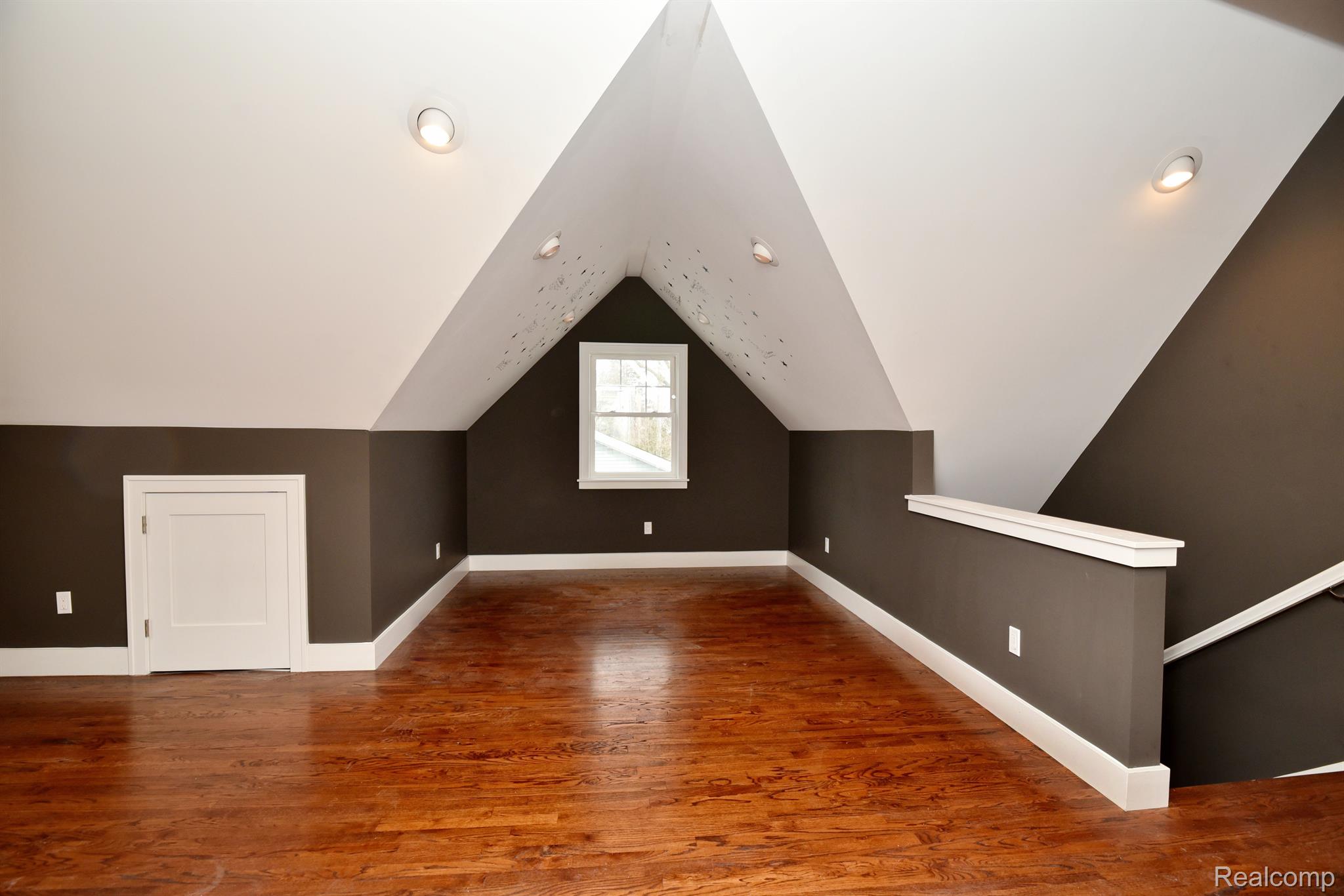 1236 EDGEWOOD Road