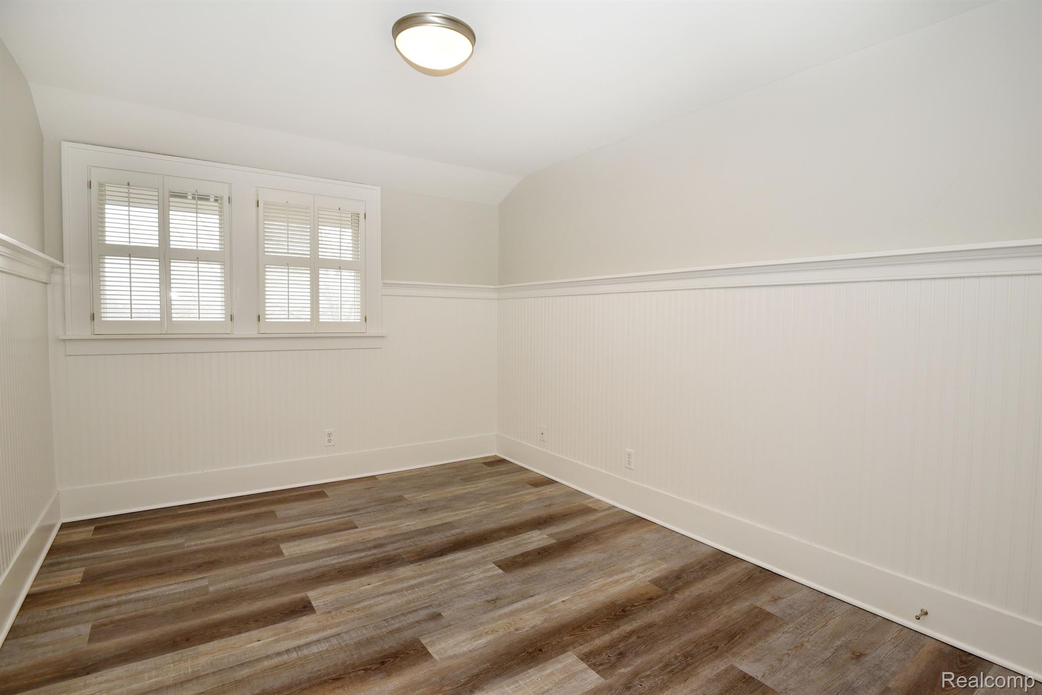 1236 EDGEWOOD Road