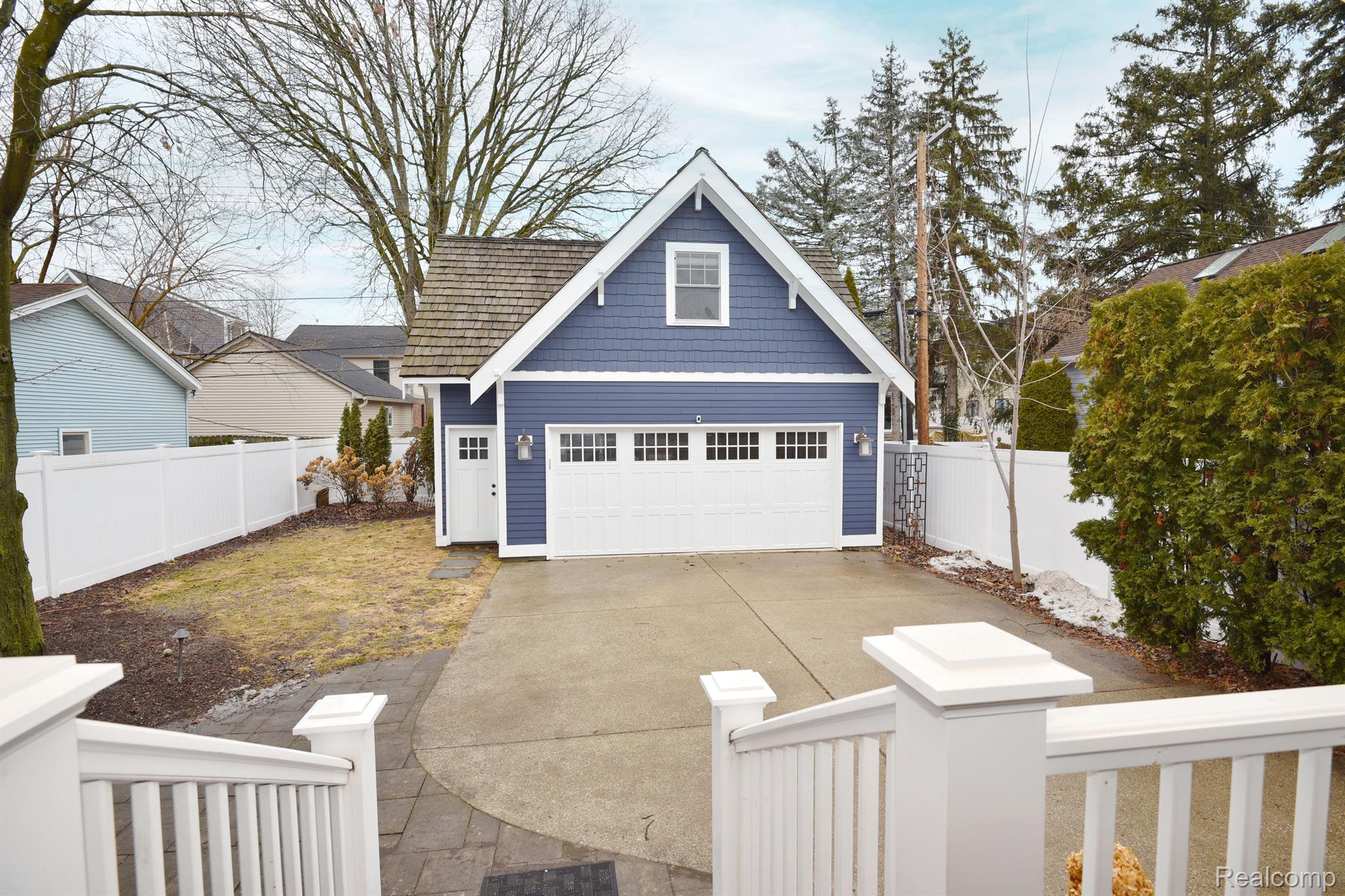 1236 EDGEWOOD Road