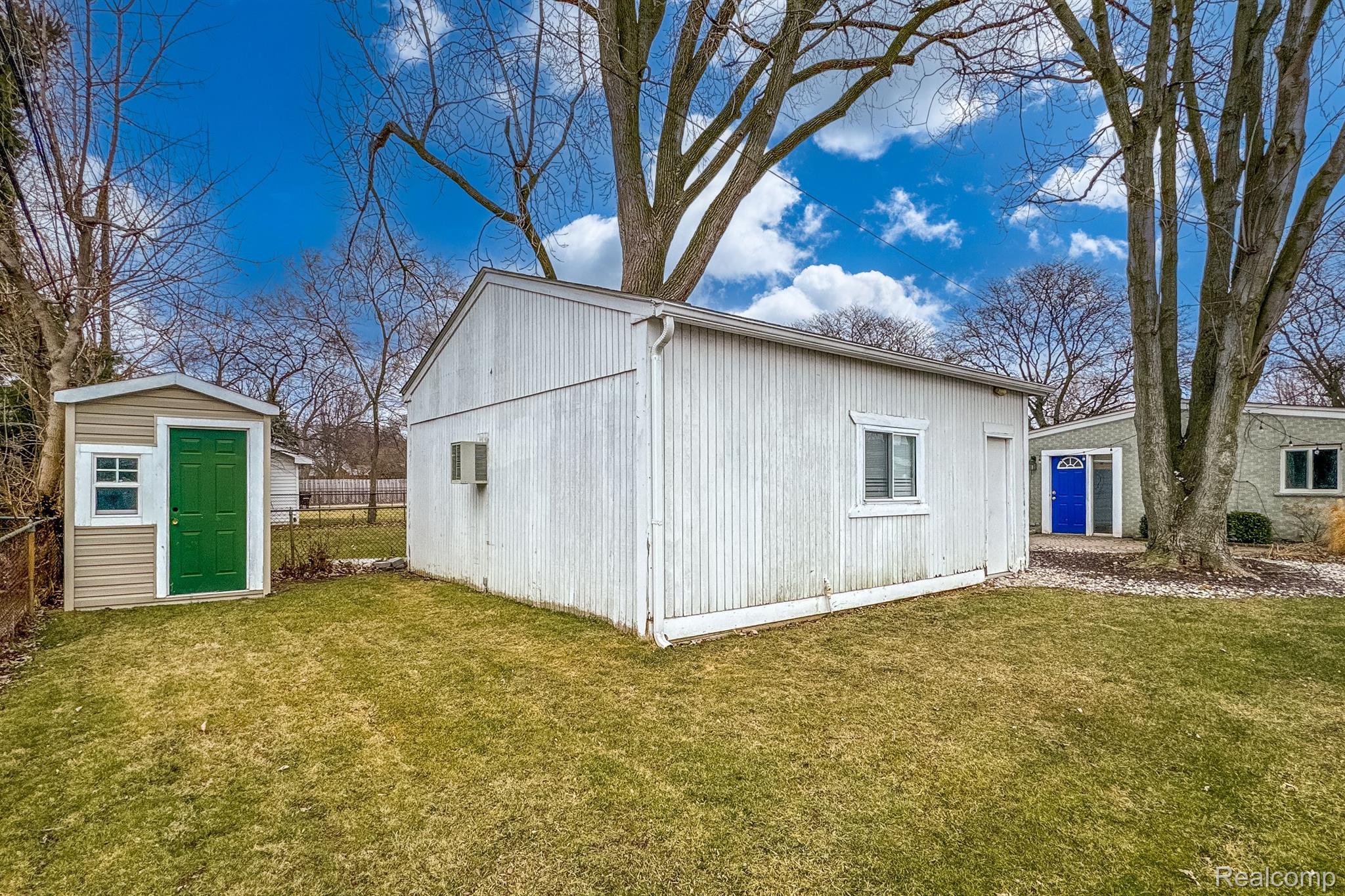 2907 N Campbell Road