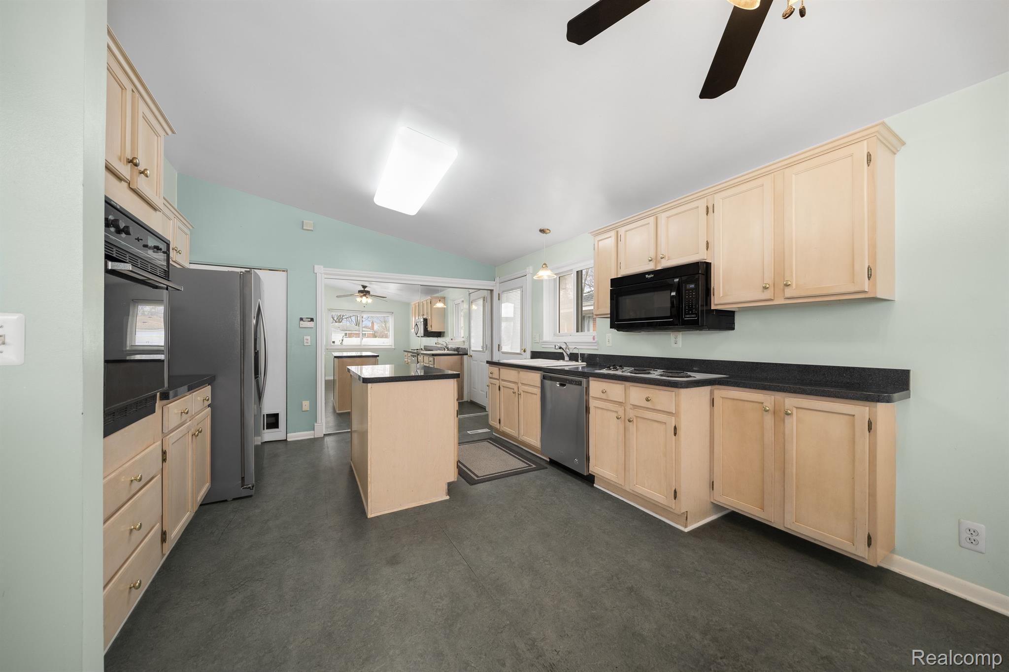 2907 N Campbell Road