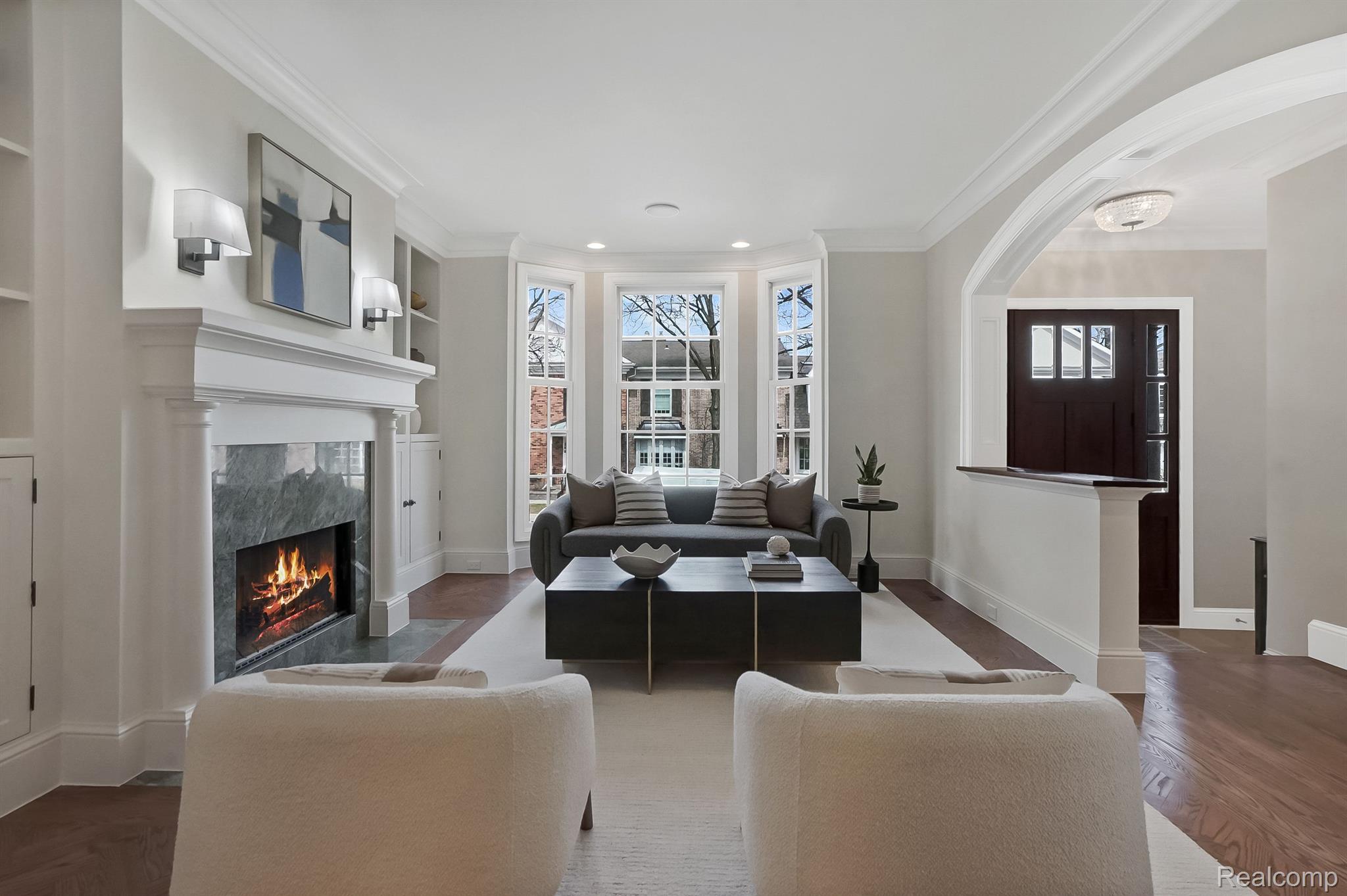 287 W BROWN Street