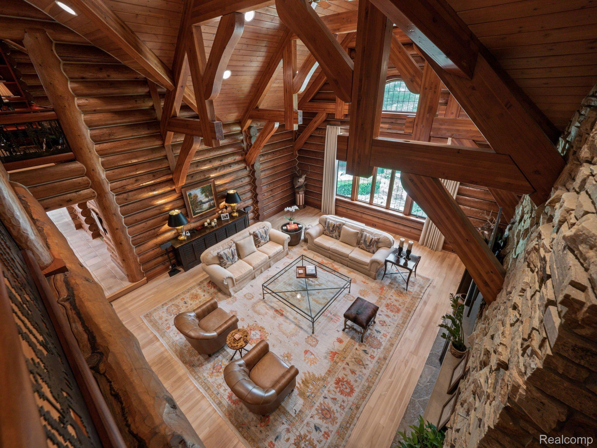 5600 GARDNER Road