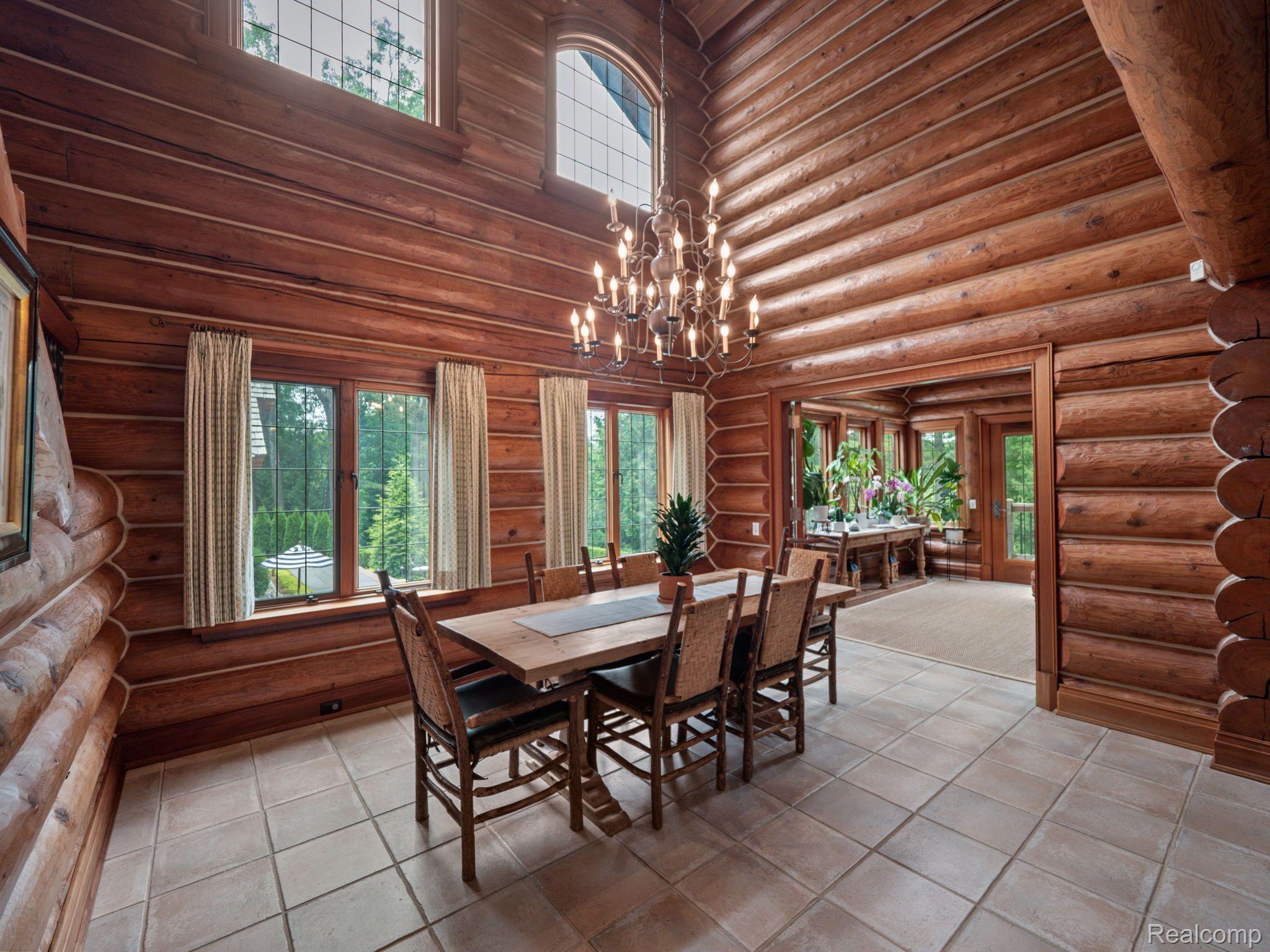 5600 GARDNER Road