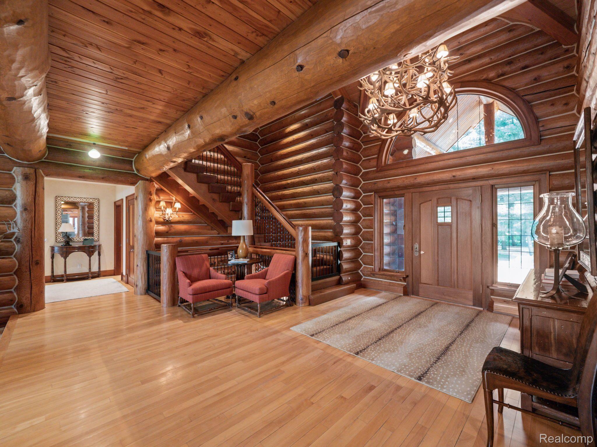 5600 GARDNER Road