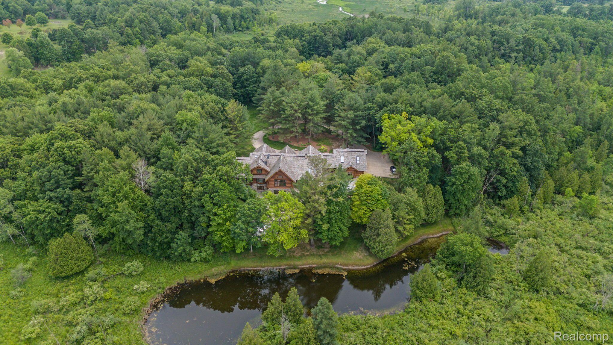 5600 GARDNER Road