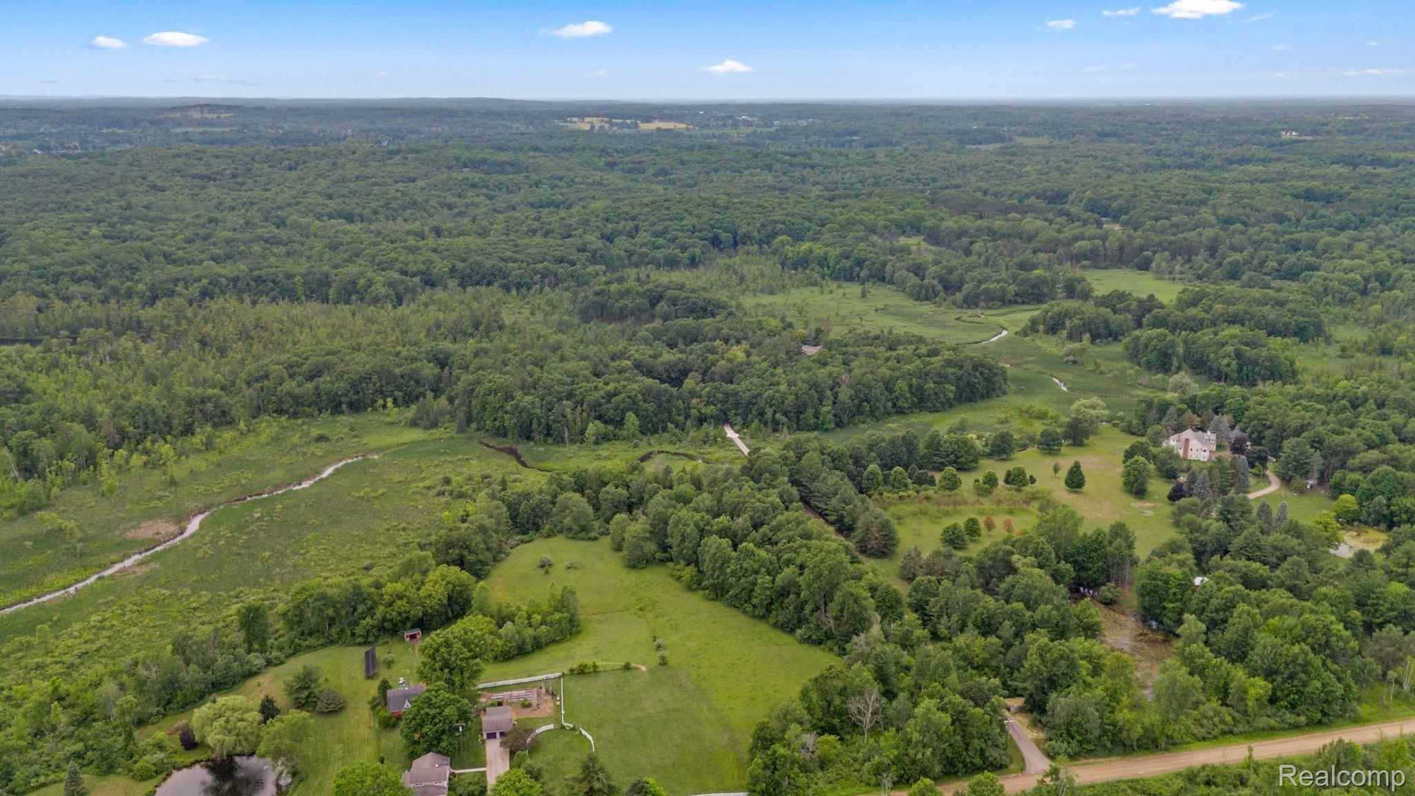 5600 GARDNER Road