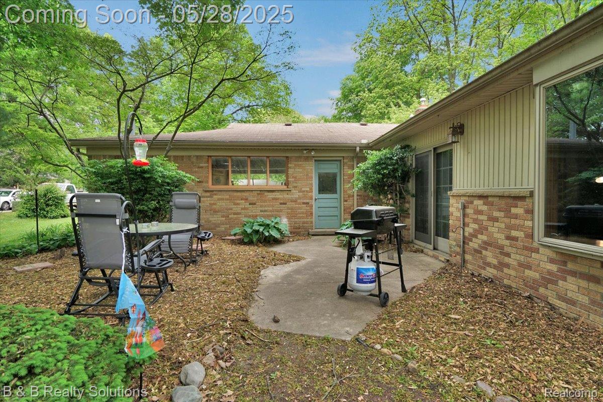 456 E Hurst Drive