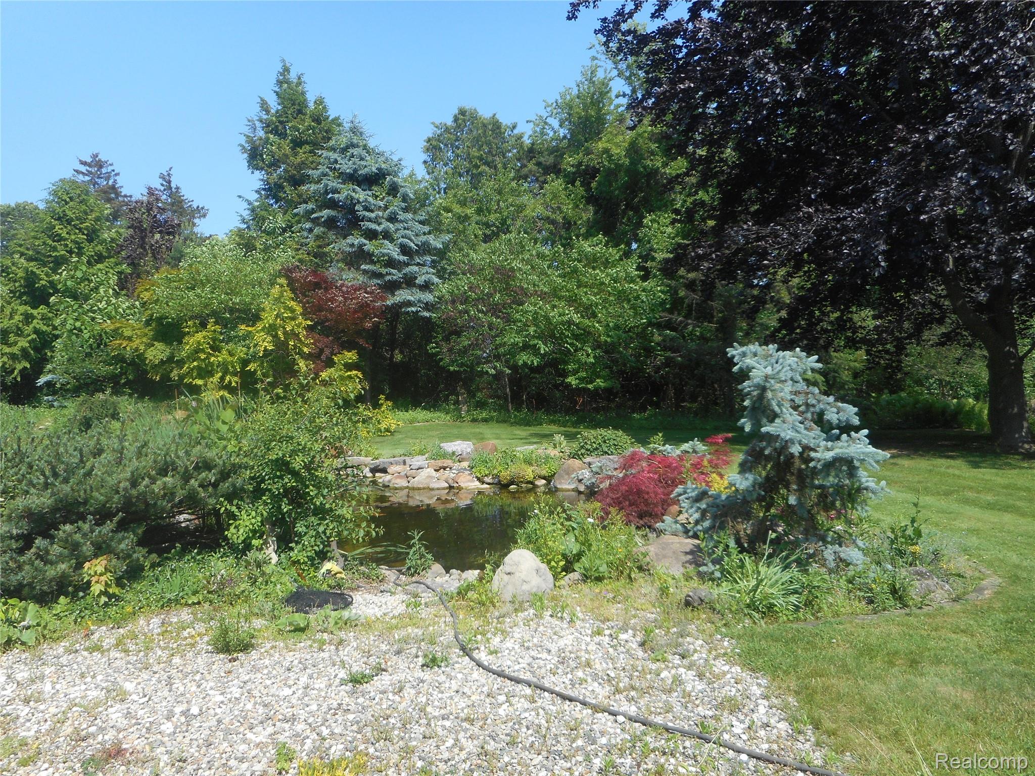 460 Goodhue Road