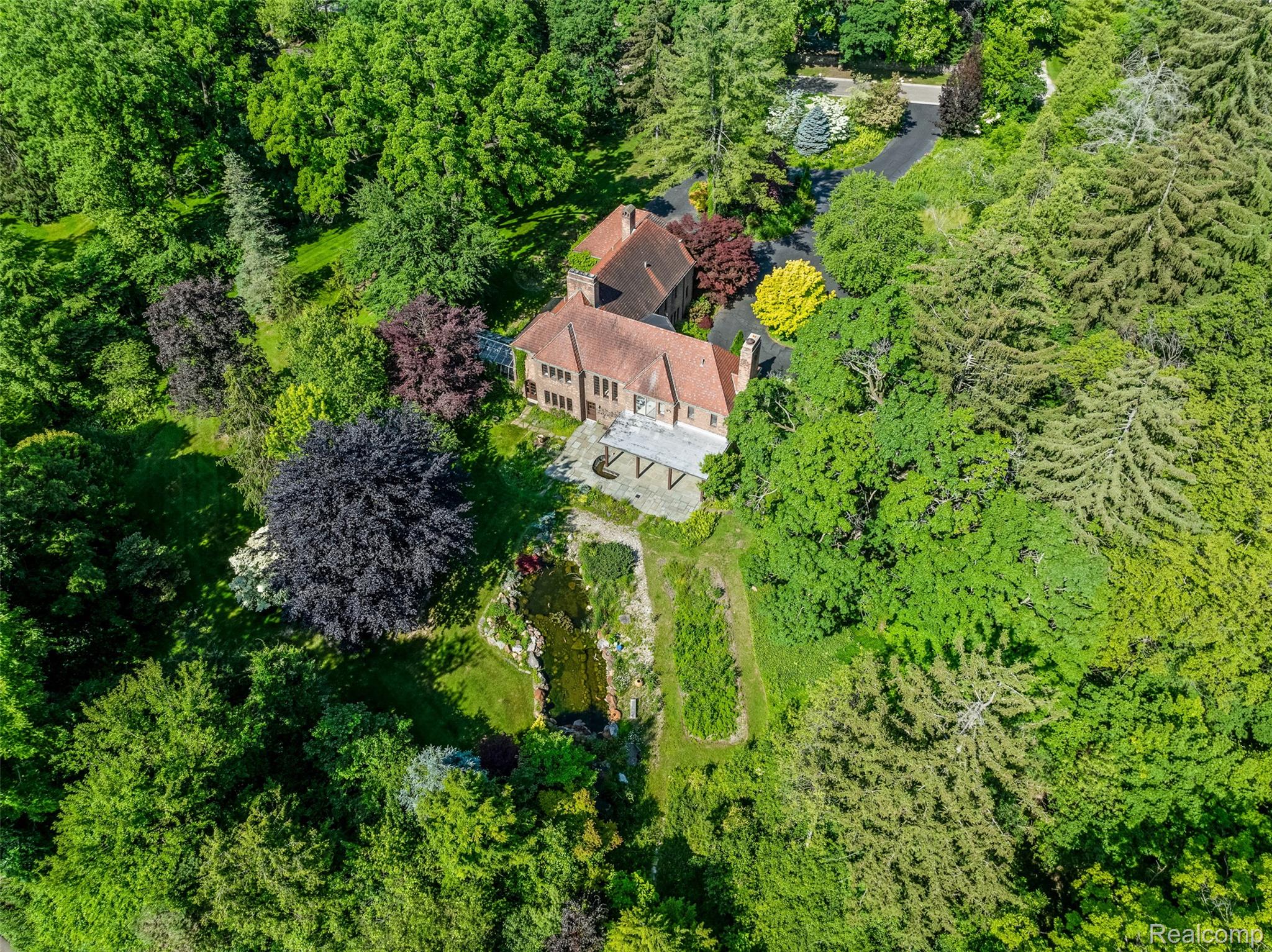 460 Goodhue Road