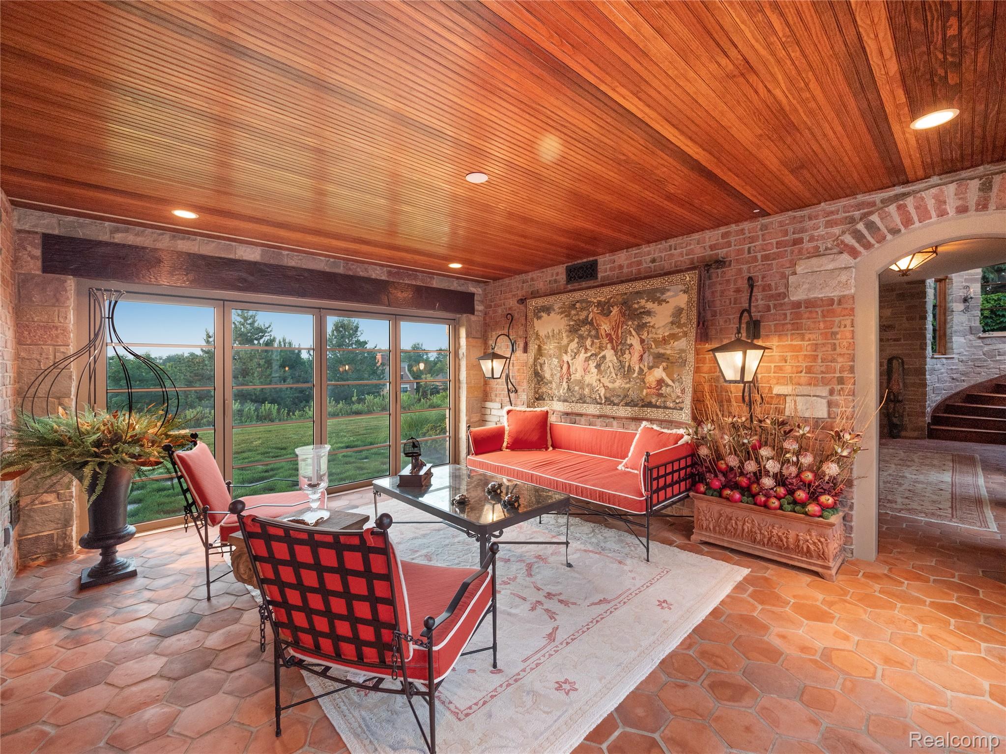 2756 Turtle Bluff Drive