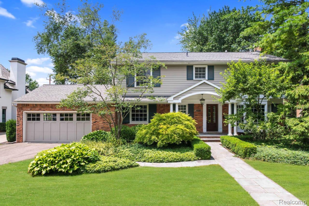 425 Fairfax Street