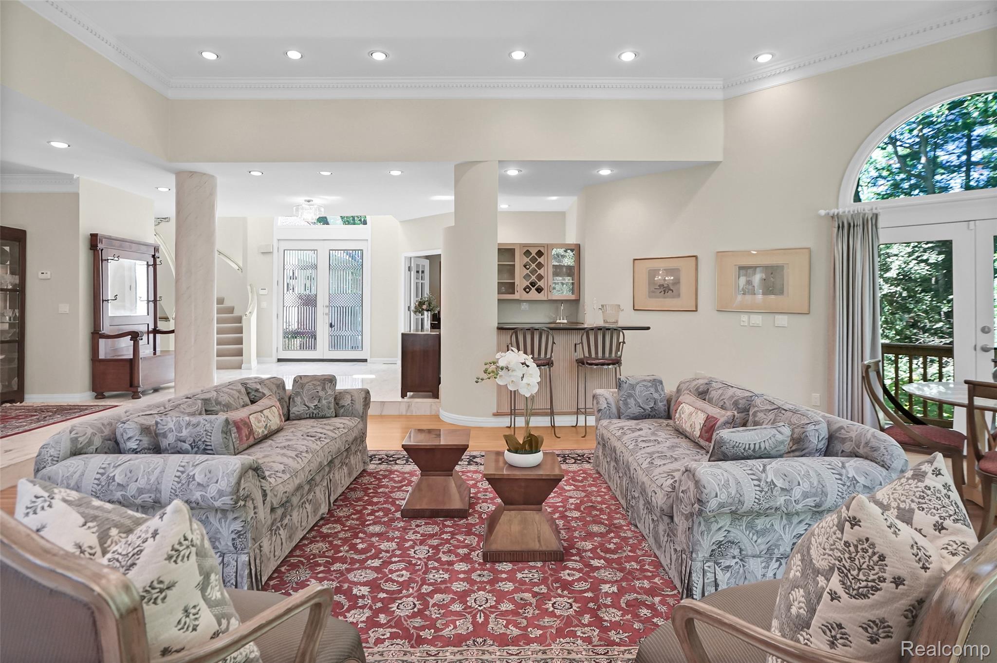 5575 Forman Drive