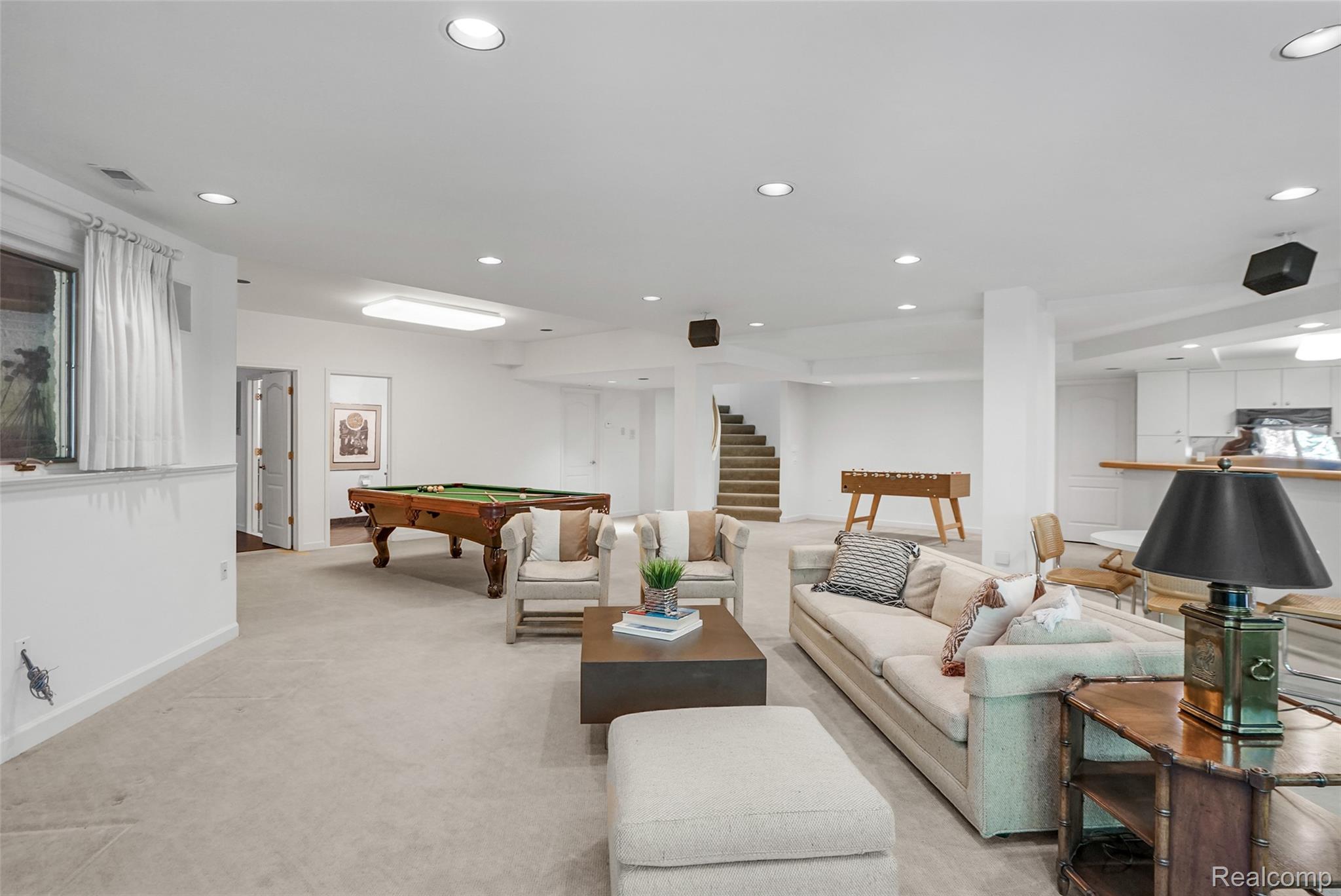 5575 Forman Drive