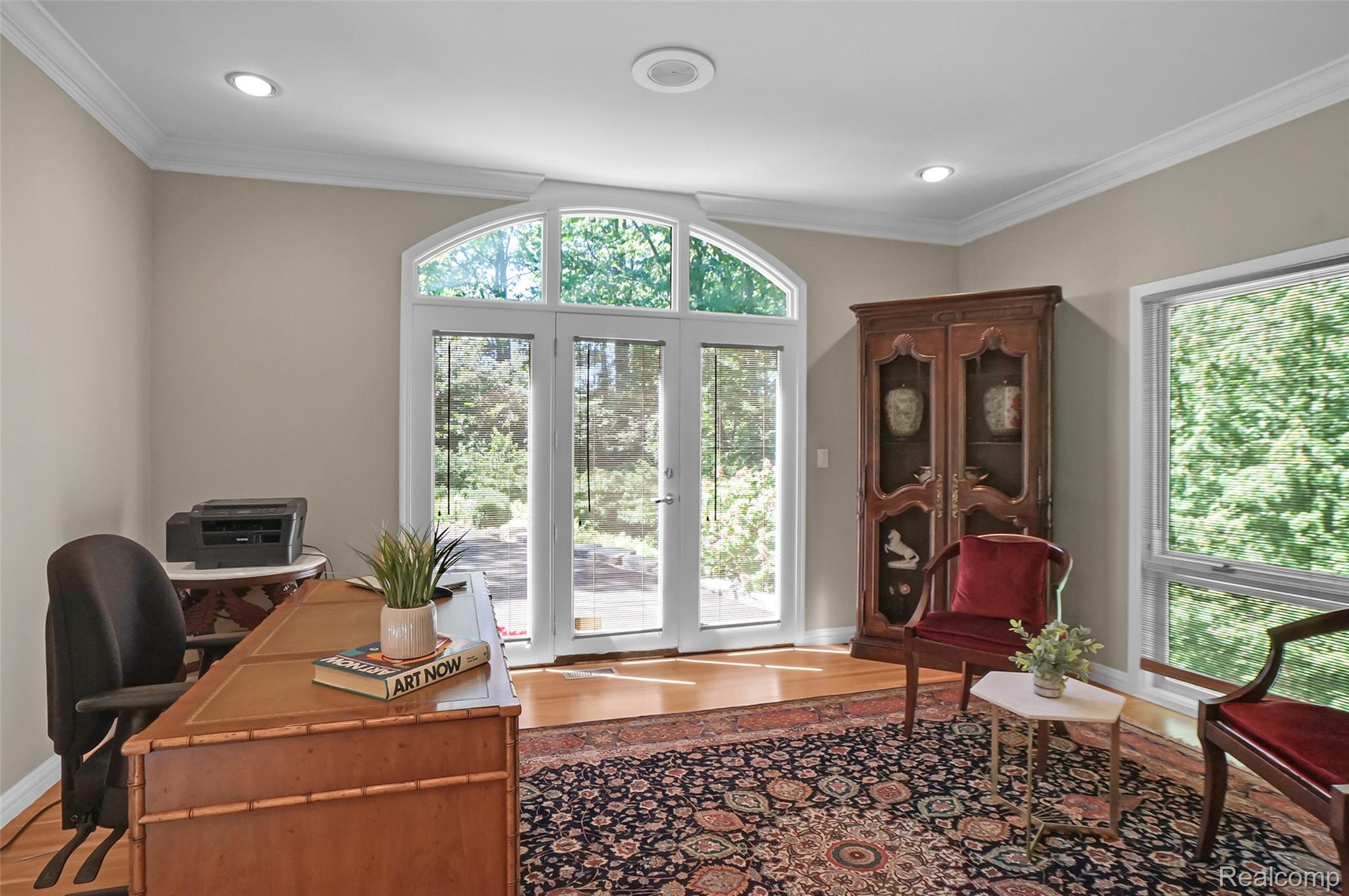 5575 Forman Drive