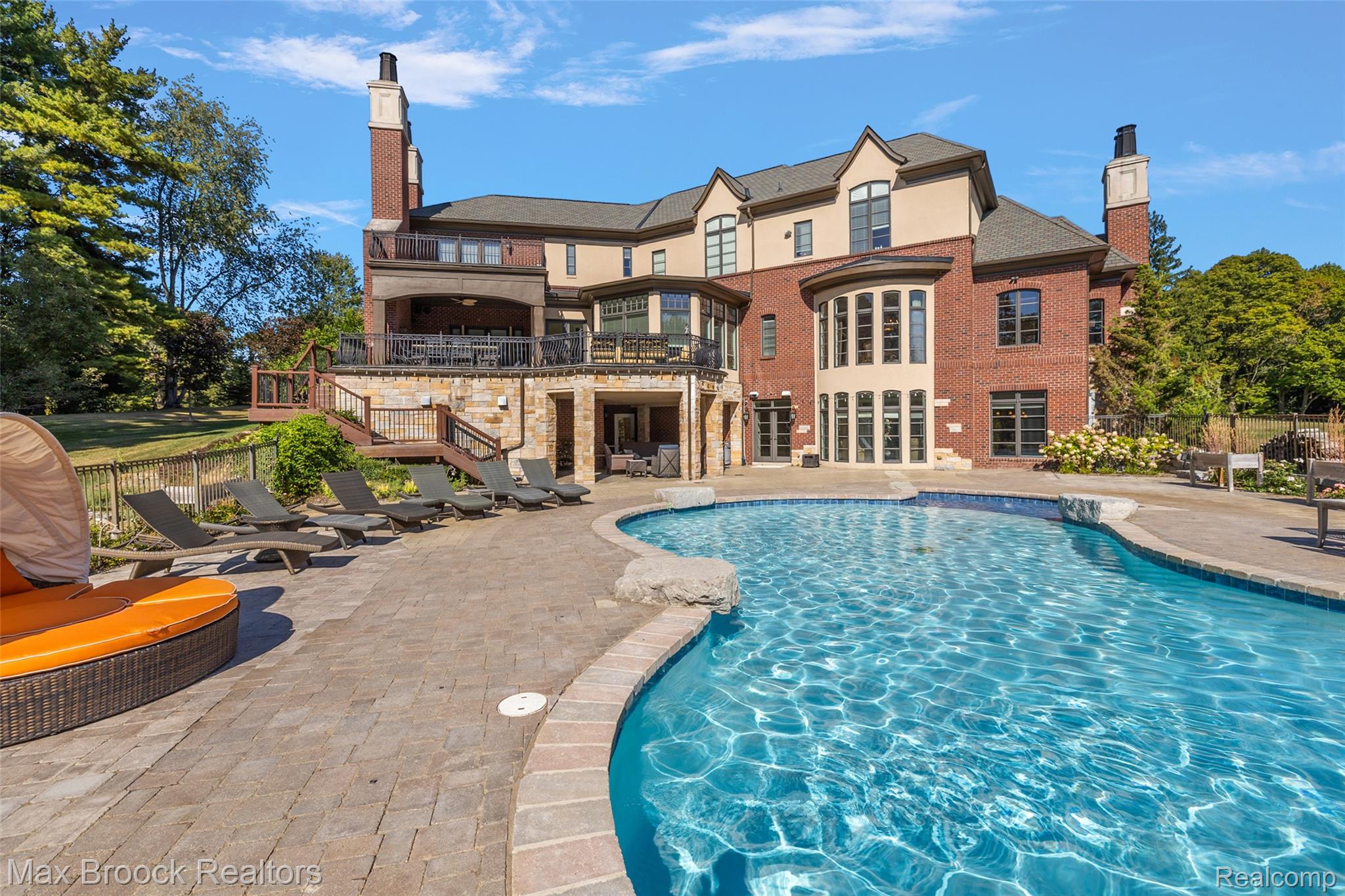 1111 Trowbridge Road