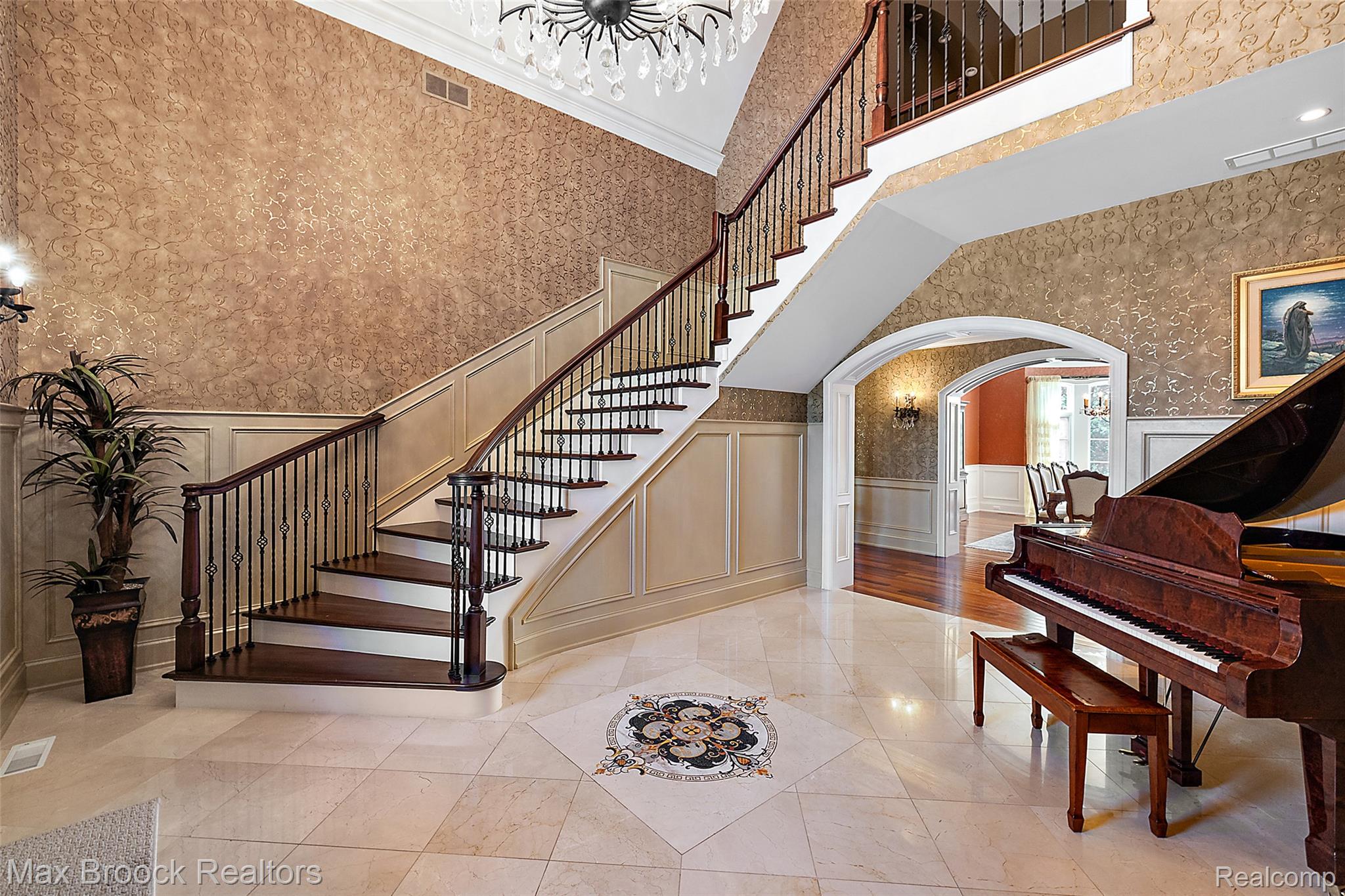 1111 Trowbridge Road