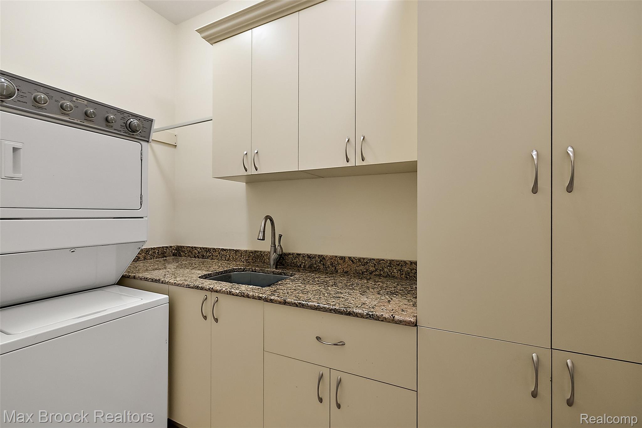 1111 Trowbridge Road