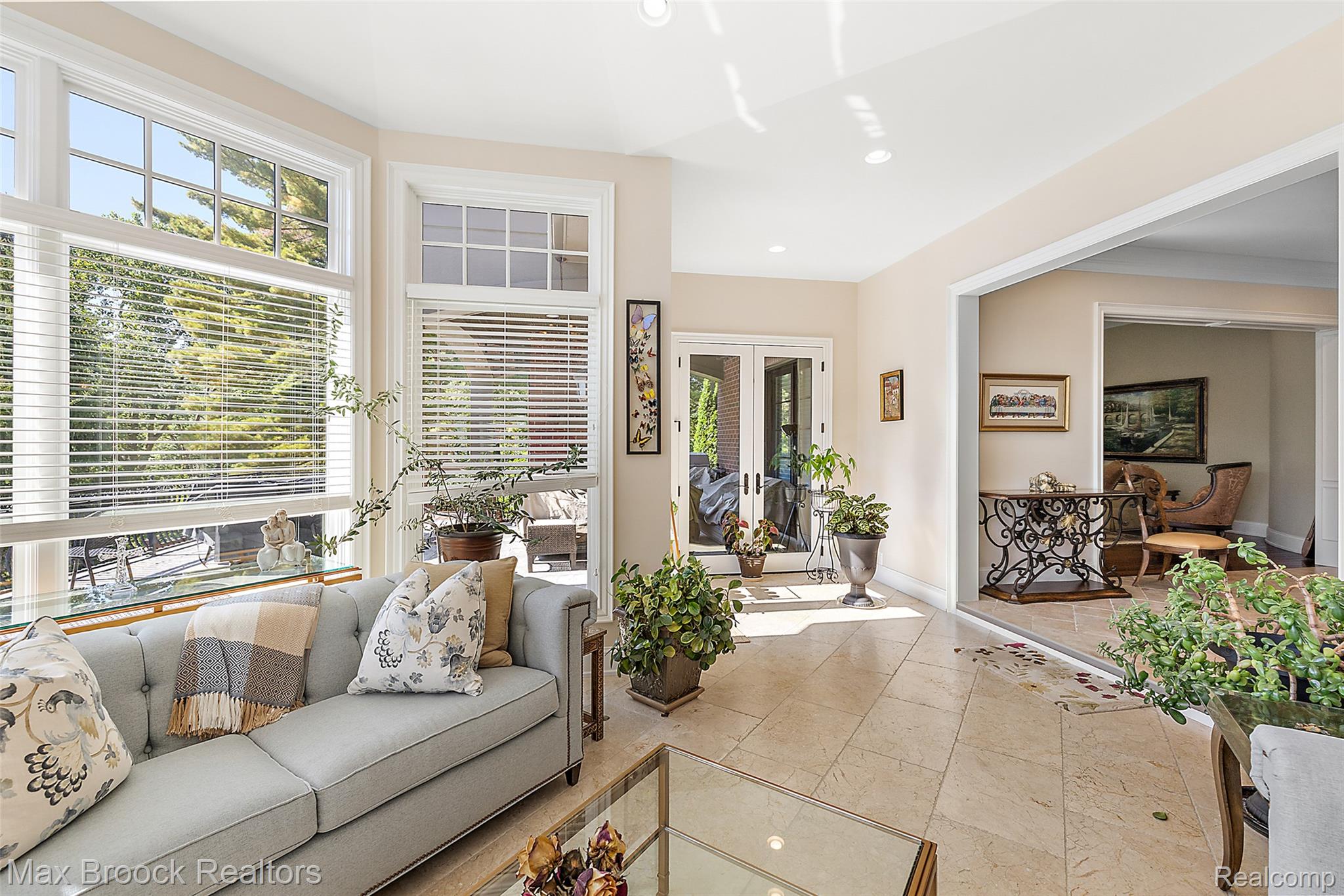 1111 Trowbridge Road